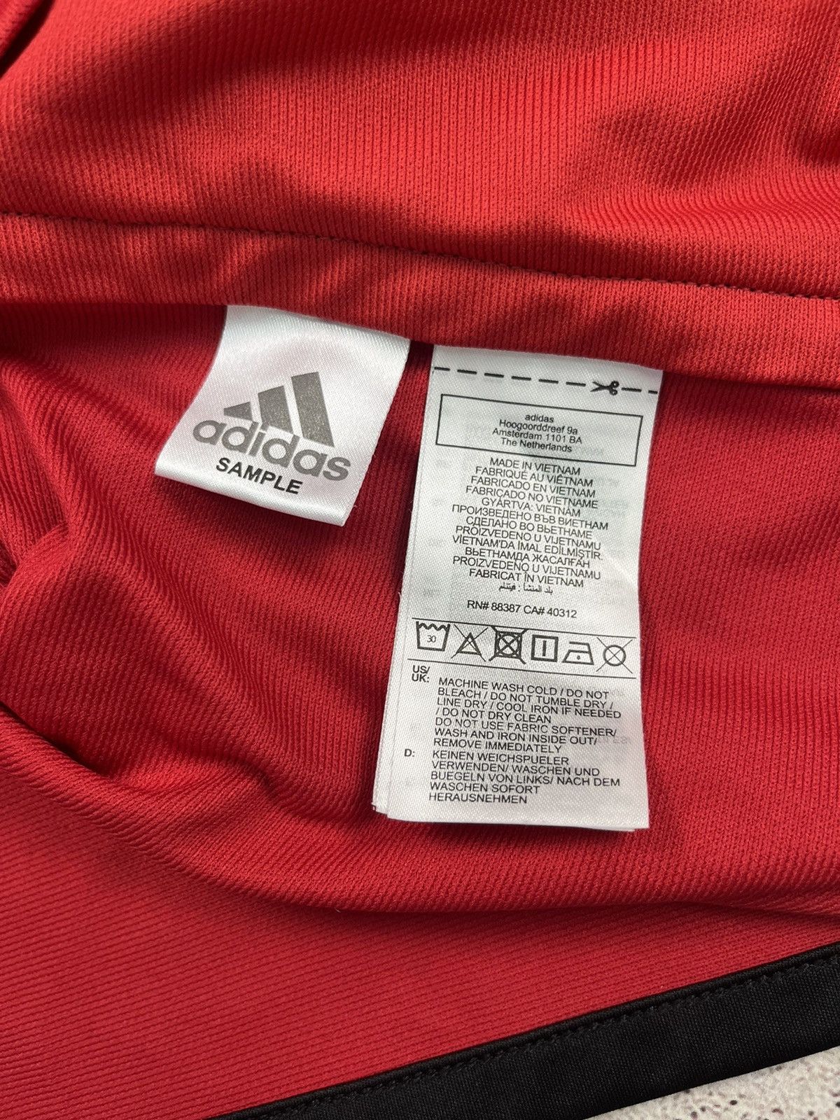Adidas ADIDAS MANCHESTER UNITED HOME 2023/2024 SOCCER JERSEY SIZE M Size US M / EU 48-50 / 2 - 8 Thumbnail