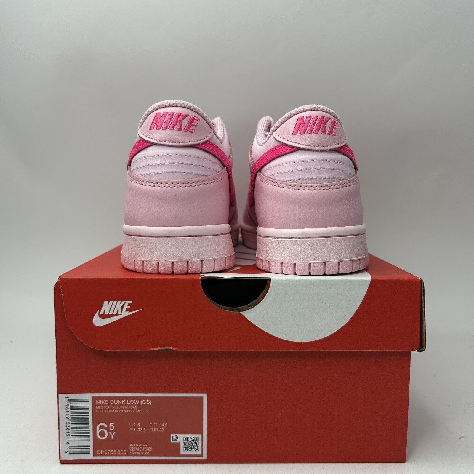 Nike Nike Dunk Low GS “Triple Pink/Pink Panther” 2023 Size US 8 / IT 38 - 4 Thumbnail