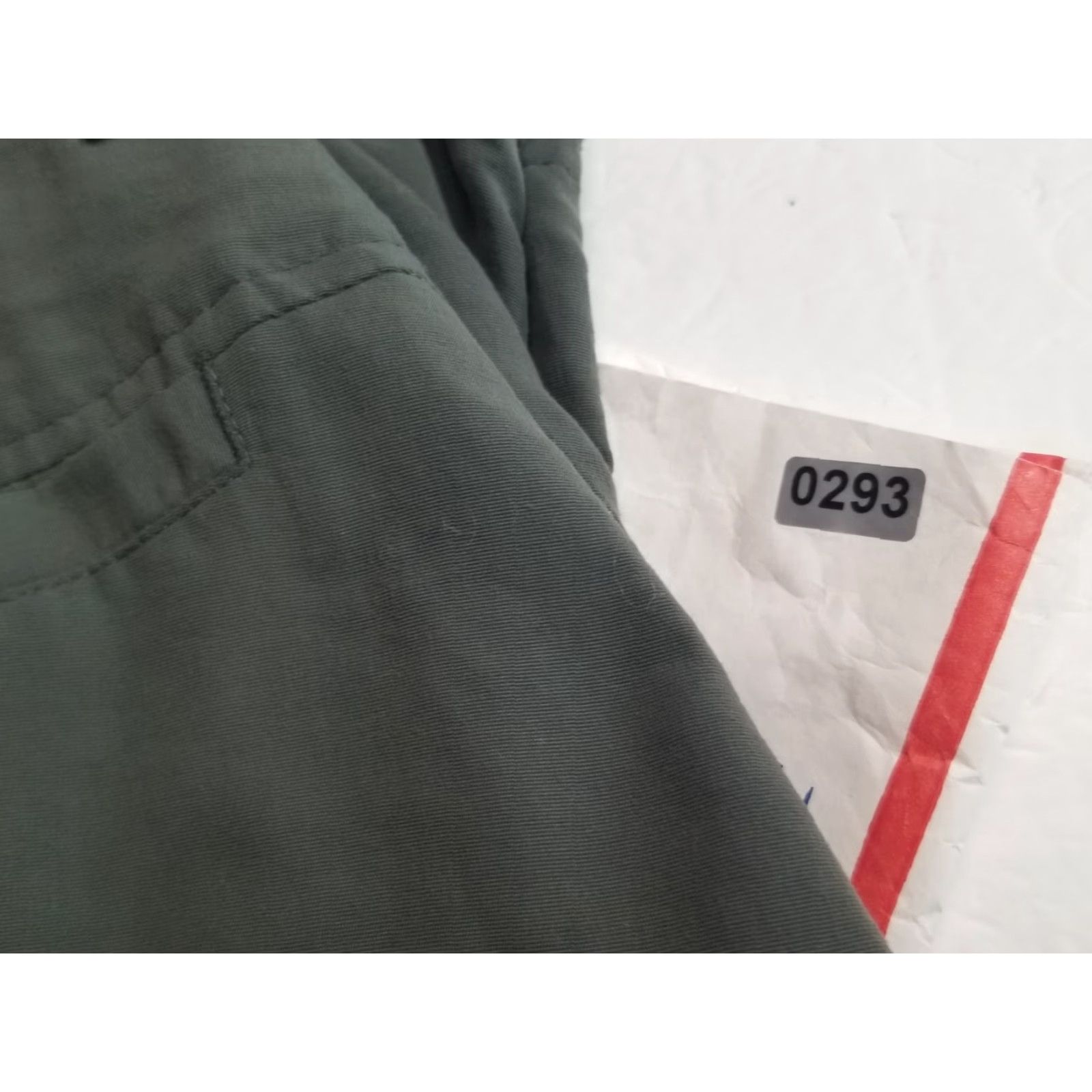 Vintage REI Bermuda Flat Front Shorts 32 Men Green Outdoor Casual Breathing Pockets Regular Cotton Blend Size US 32 / EU 48 - 6 Thumbnail
