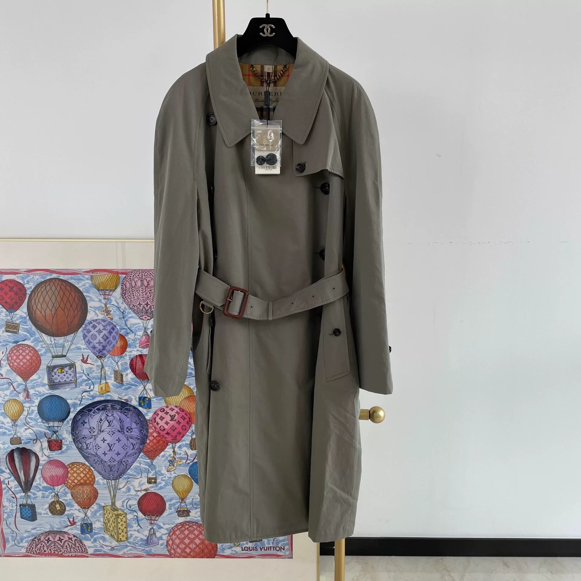 Burberry Burberry Green Trench Coat UK12 Size US M / EU 48-50 / 2 - 1 Thumbnail