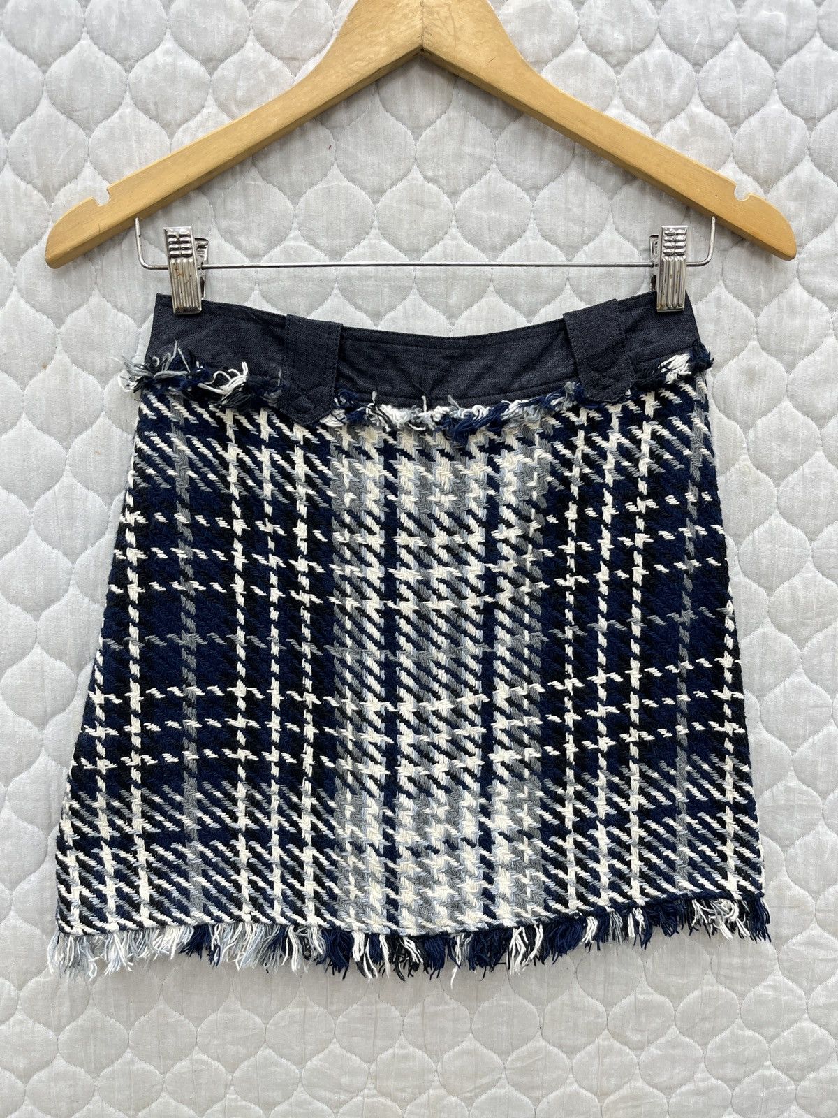Zara 🔥🔥🔥STEALS ZARA TWEED MINI SKIRTS Size 26" / US 2 / IT 38 - 9 Thumbnail