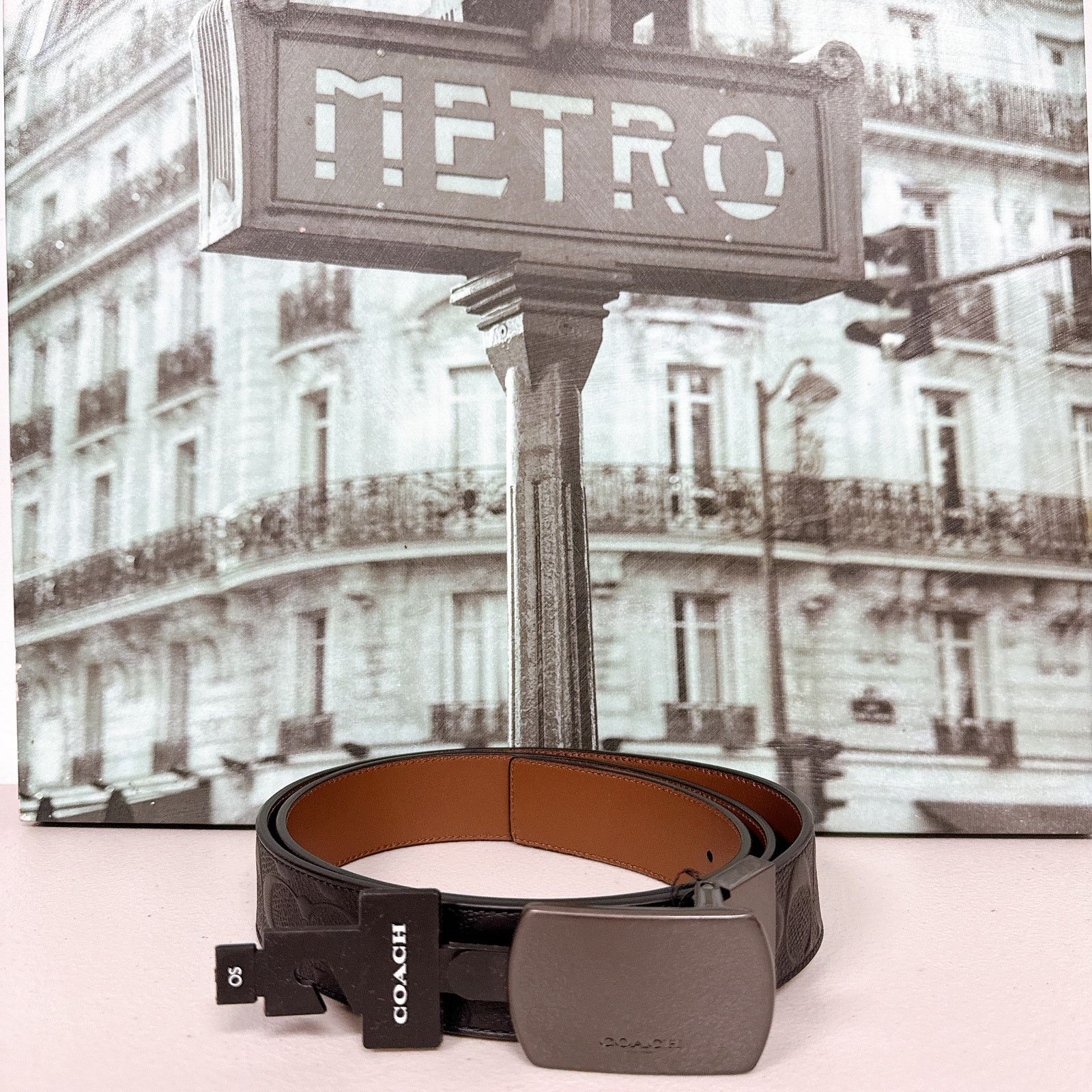 Coach Coach 101 Plaque Buckle Cut-To-Size Reversible Belt Size ONE SIZE - 1 Thumbnail