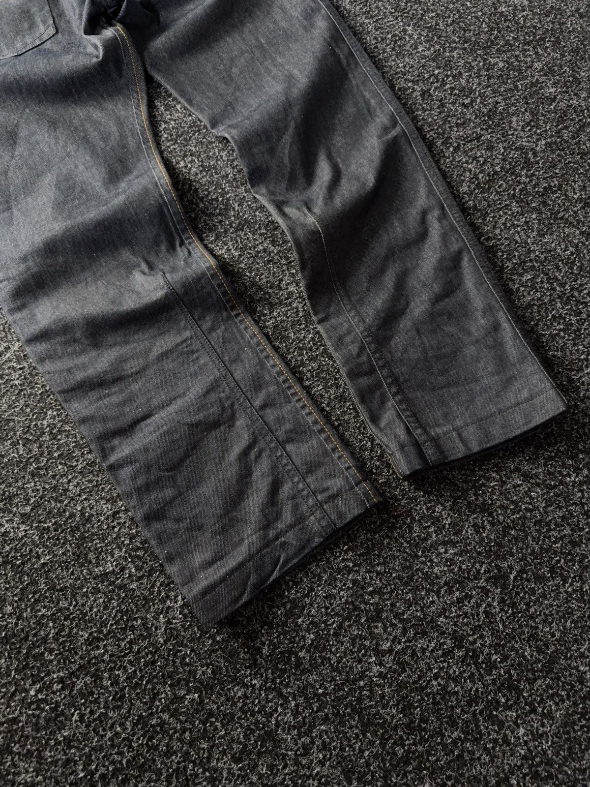 Diesel 00s Designer luxury Diesel Darron Tapered Dark Denim Jeans Size US 30 / EU 46 - 13 Thumbnail