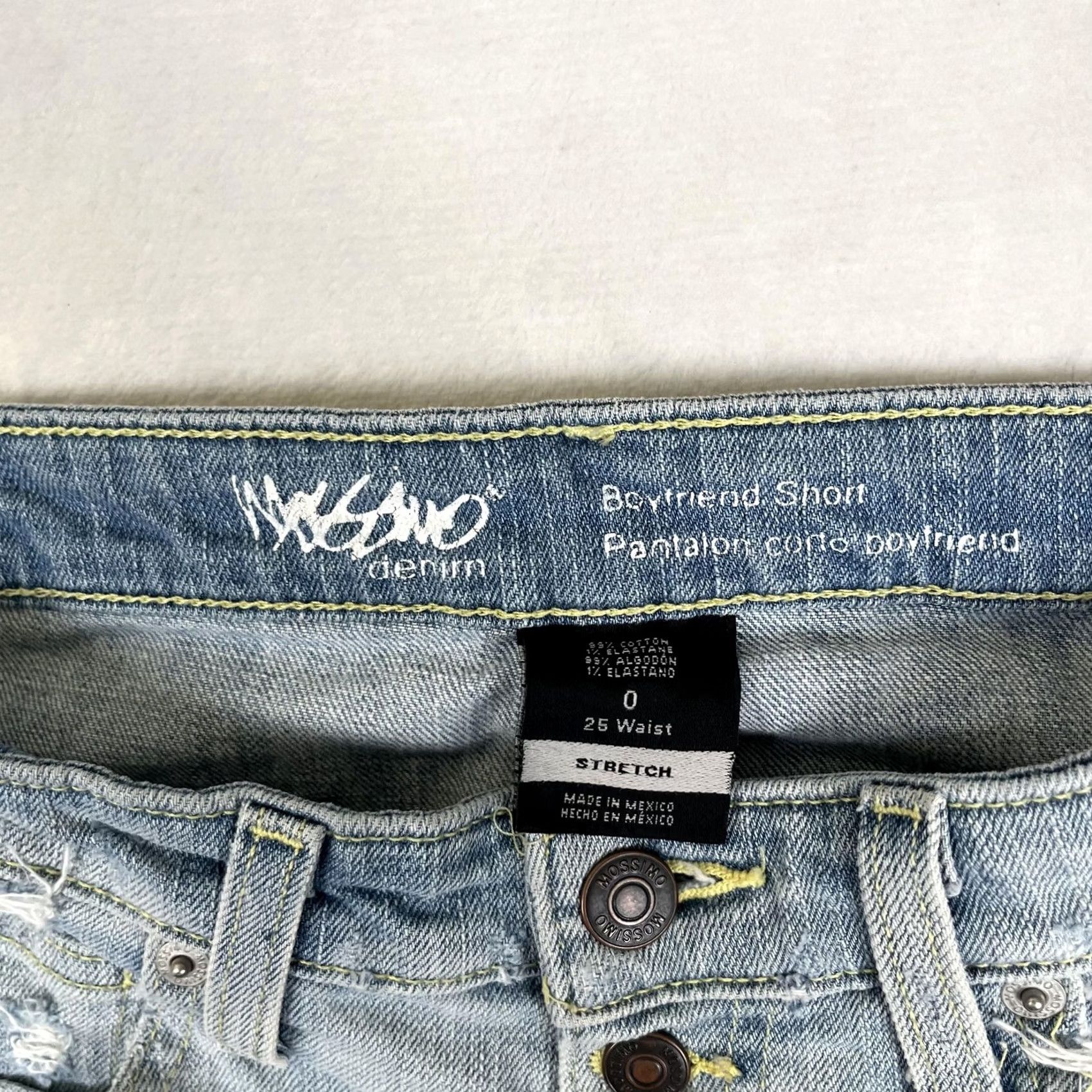Mossimo Mossimo Denim Shorts Womens 0 25 Blue Boyfriend Stretch Distressed Cutoff Casuald Size 25" / US 0 / IT 36 - 2 Thumbnail
