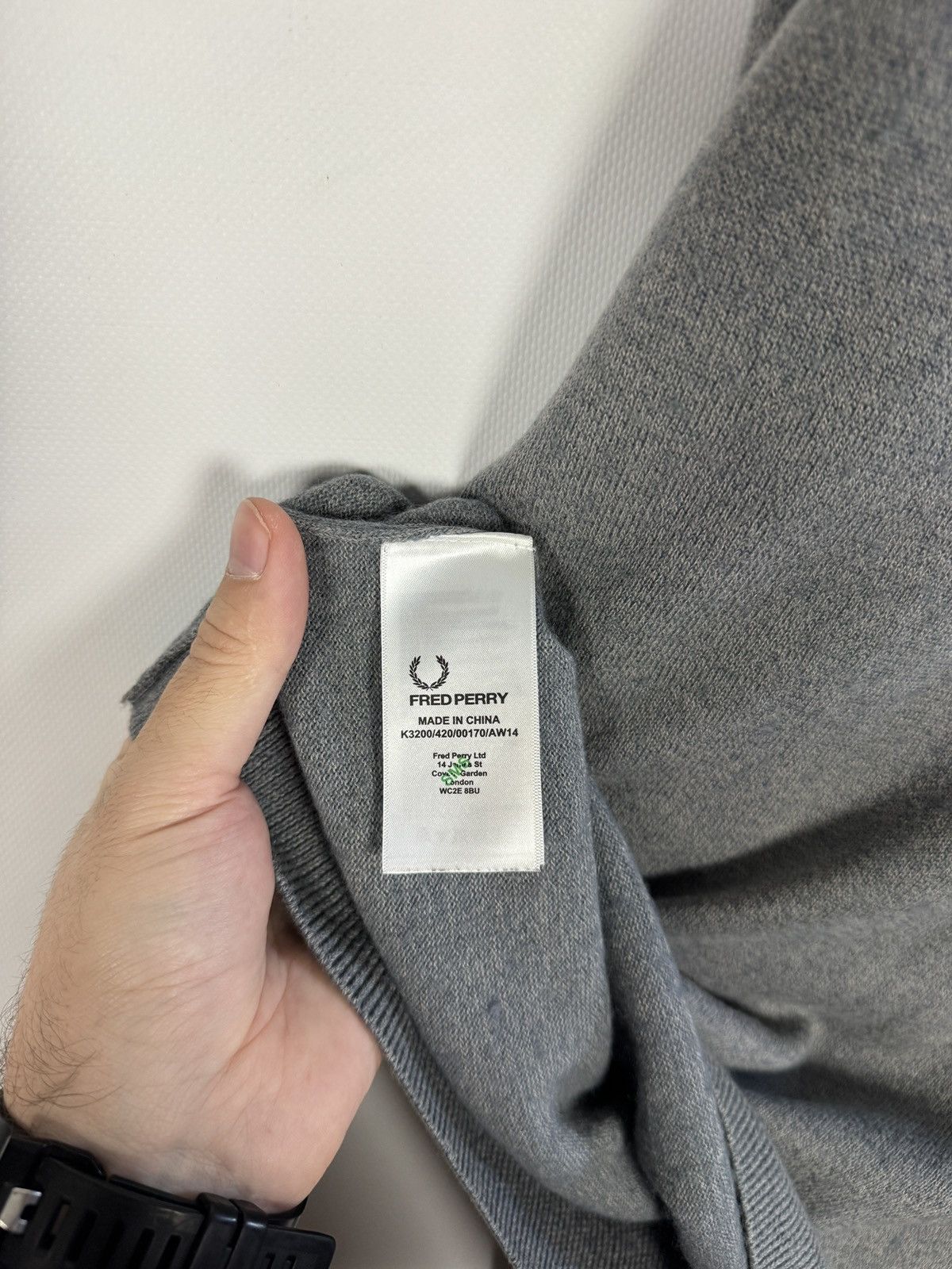 Fred Perry Fred Perry V-Neck Merino Wool Sweater Pullover Size M Size US M / EU 48-50 / 2 - 9 Thumbnail