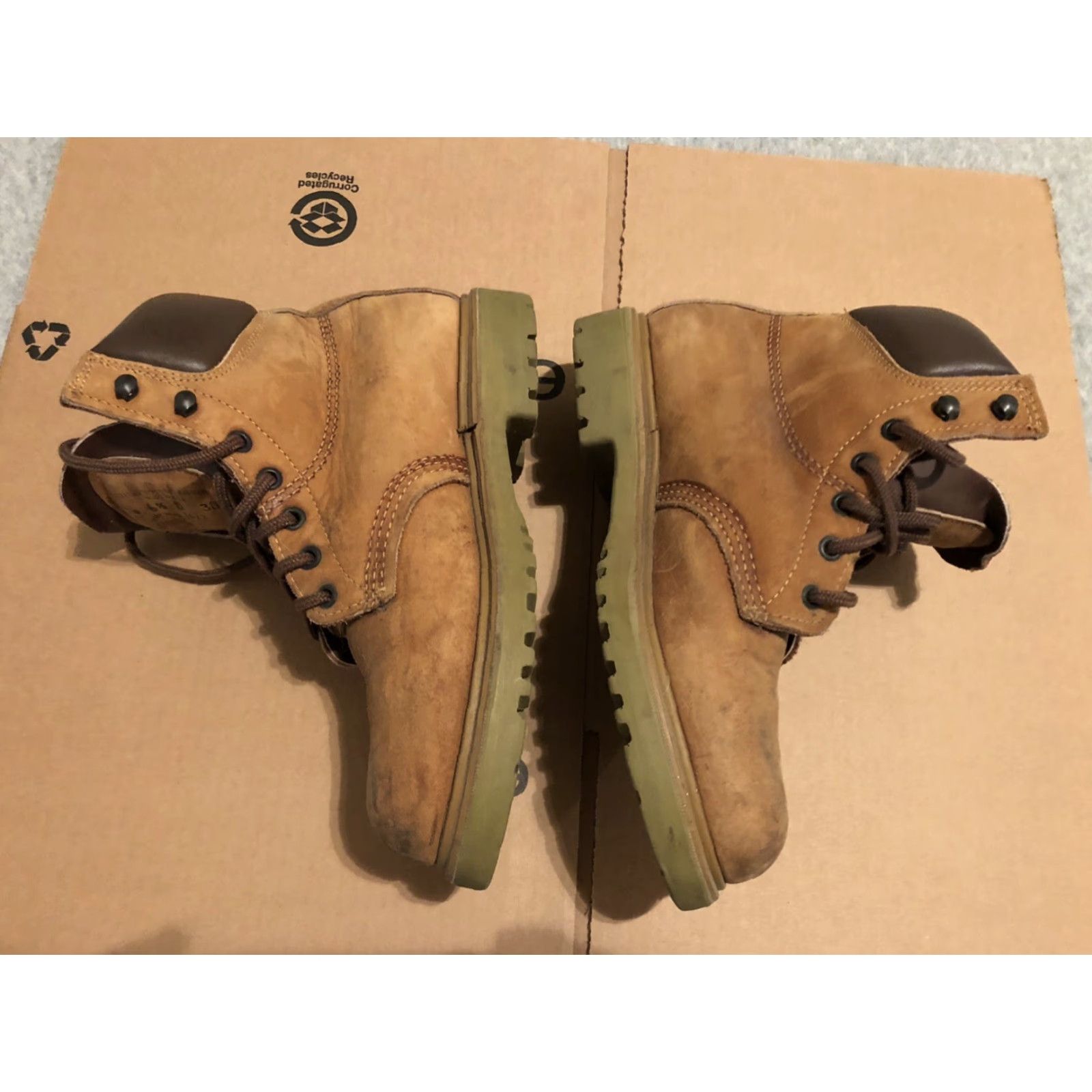 Vintage VINTAGE Red Wing 1622 Boots Leather Lace Up Work Boots Brown US 6.5 D Men USA Leather Solid Outdoor Casual Size US 7 / EU 40 - 3 Thumbnail