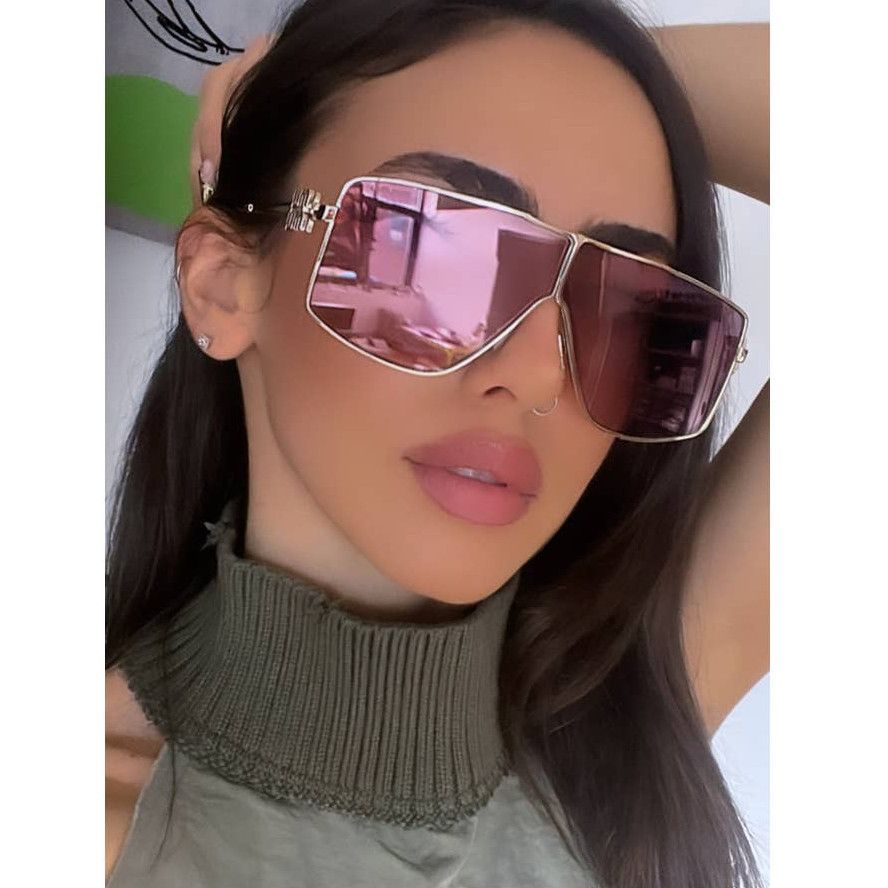 Miu shops miu oversized sunglasses