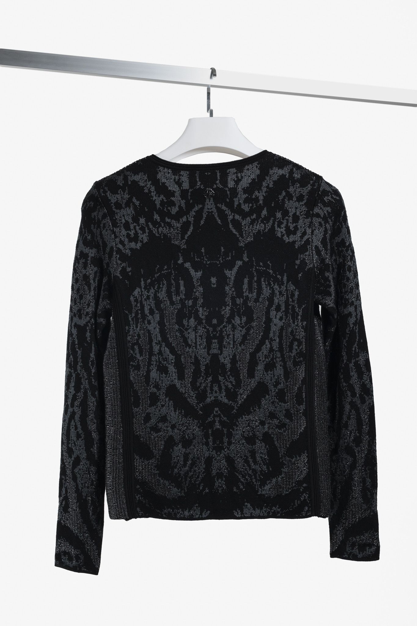 Roberto Cavalli Roberto Cavalli Black Metallic Knit Cardigan Size M / US 6-8 / IT 42-44 - 2 Thumbnail