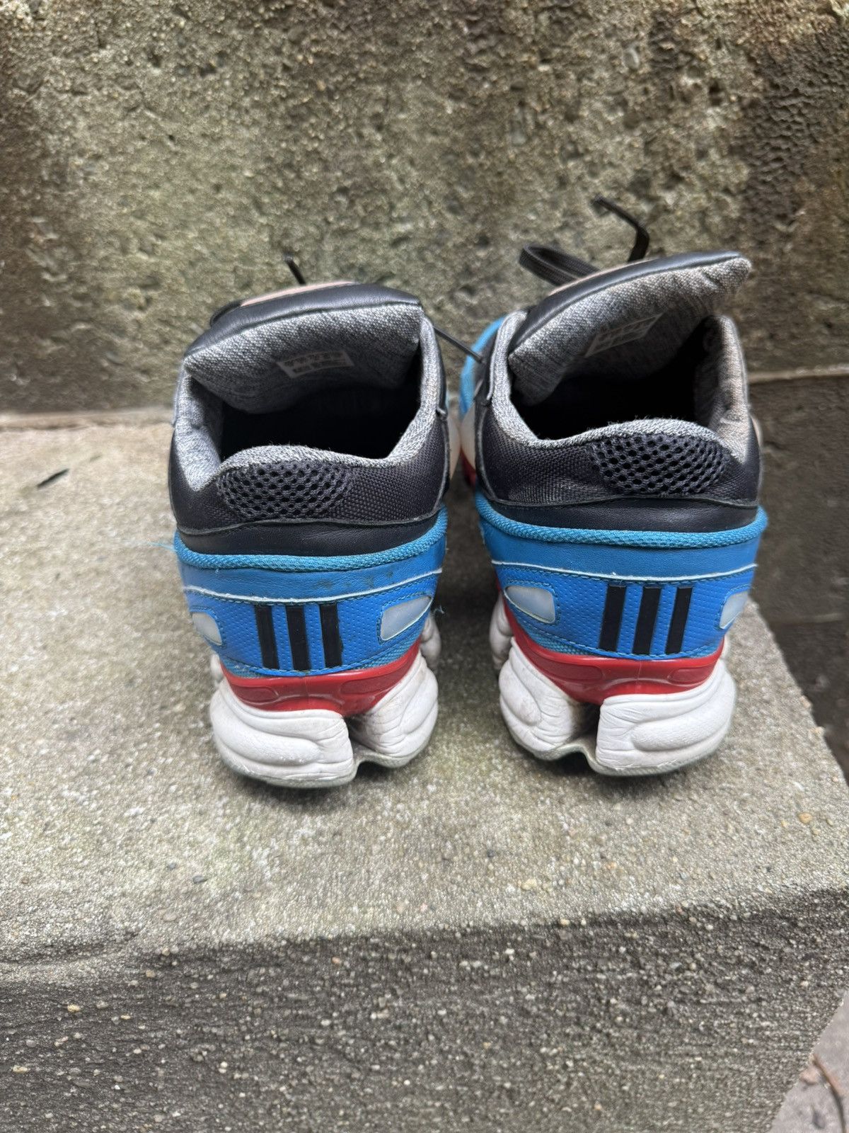 Raf Simons Raf Simons Ozweego Red Lucora Runner Size US 10 / EU 43 - 5 Thumbnail