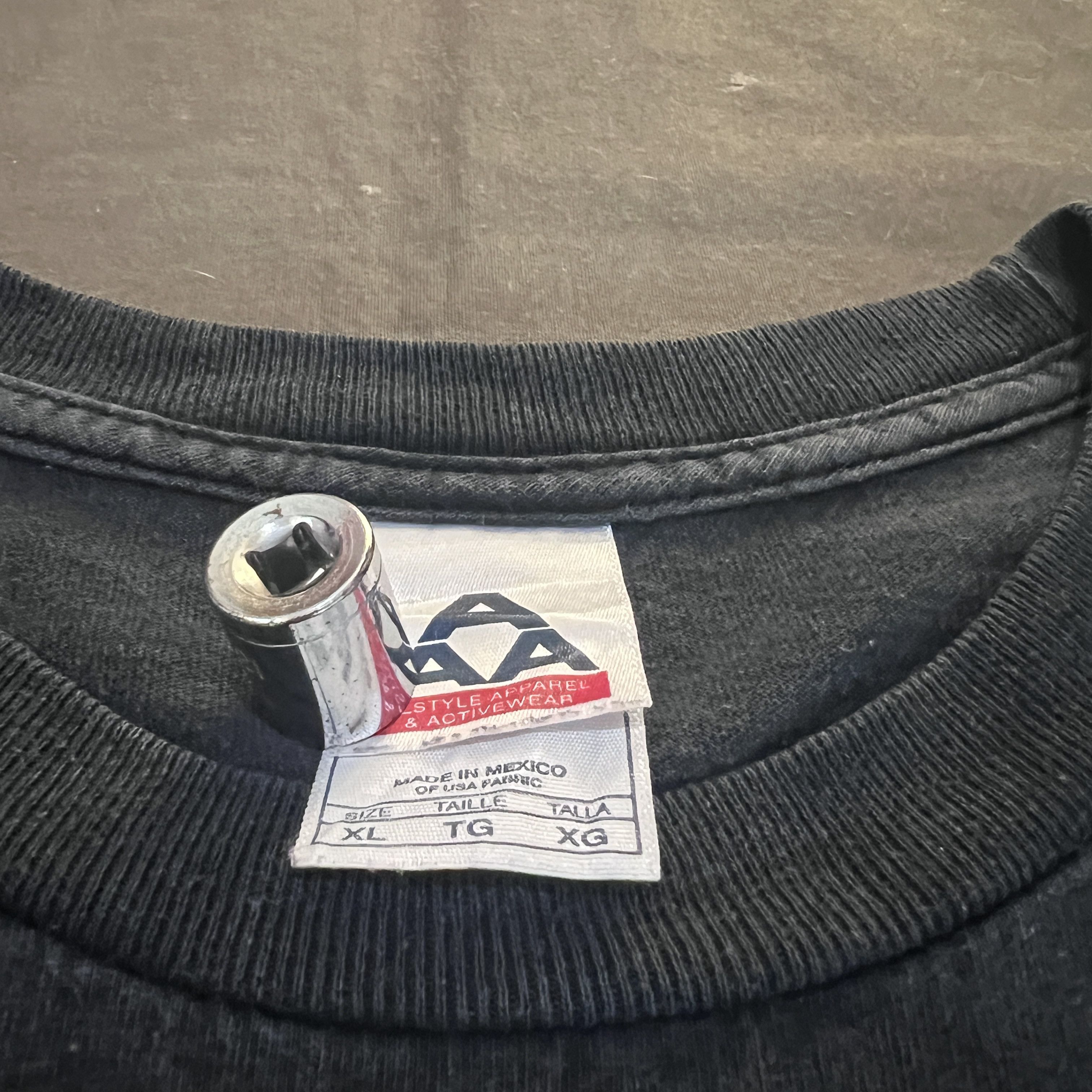 Fashion Victim × Vintage Vintage Y2K In Touch With My Inner Pirate Skull Tee Faded Size US XL / EU 56 / 4 - 4 Thumbnail