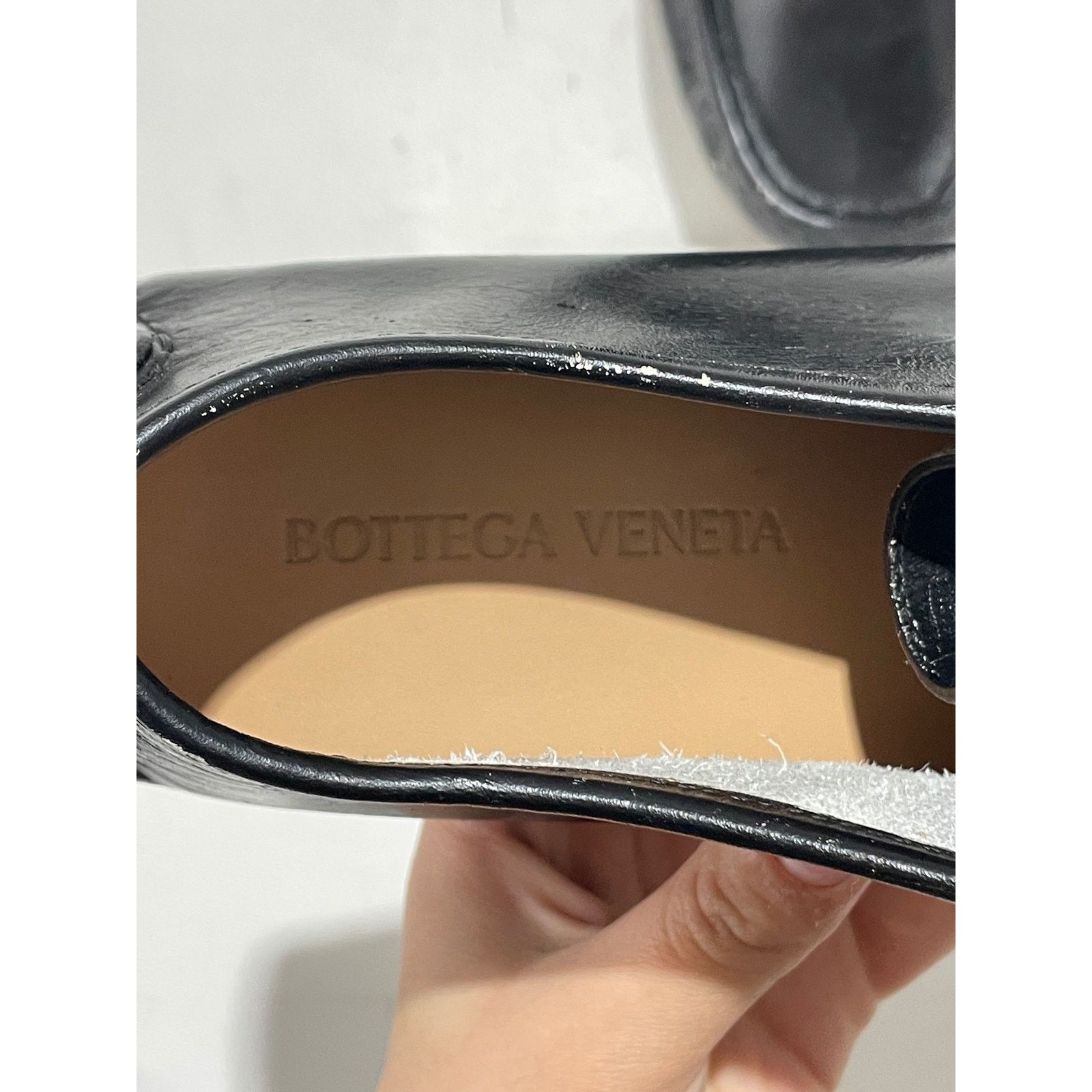 Bottega Veneta BOTTEGA VENETA LEATHER DRIVING LOAFER BLACK SIZE 42 PREOWNED Size US 9 / EU 42 - 7 Thumbnail