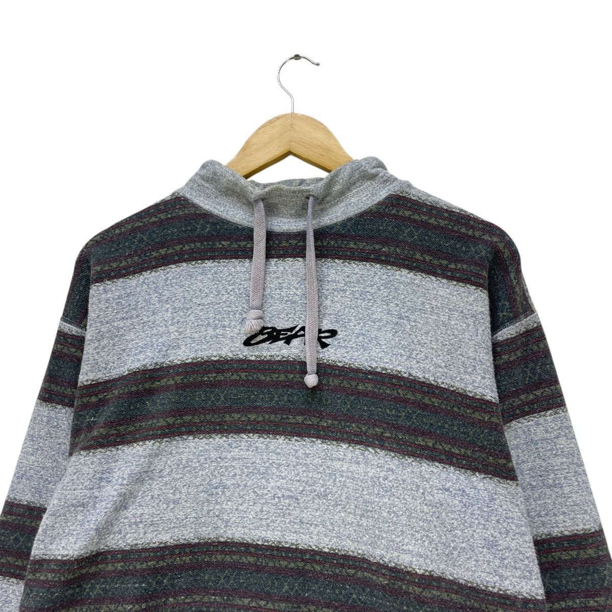 Ron Jon Surf Shop 💥Vintage Bear Embroidery Center Logo Stripe Pullover Size US M / EU 48-50 / 2 - 3 Thumbnail