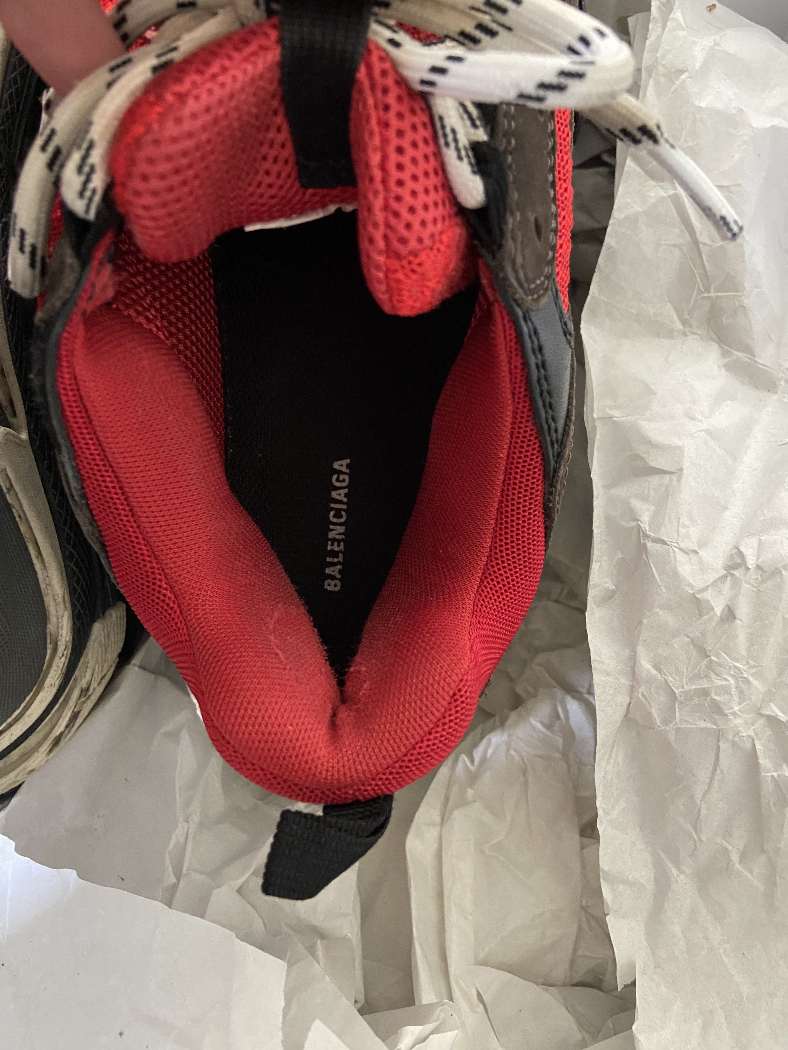 Balenciaga Balenciaga Triple S Sneaker Red Black OG version size 40 Size US 7 / EU 40 - 7 Thumbnail