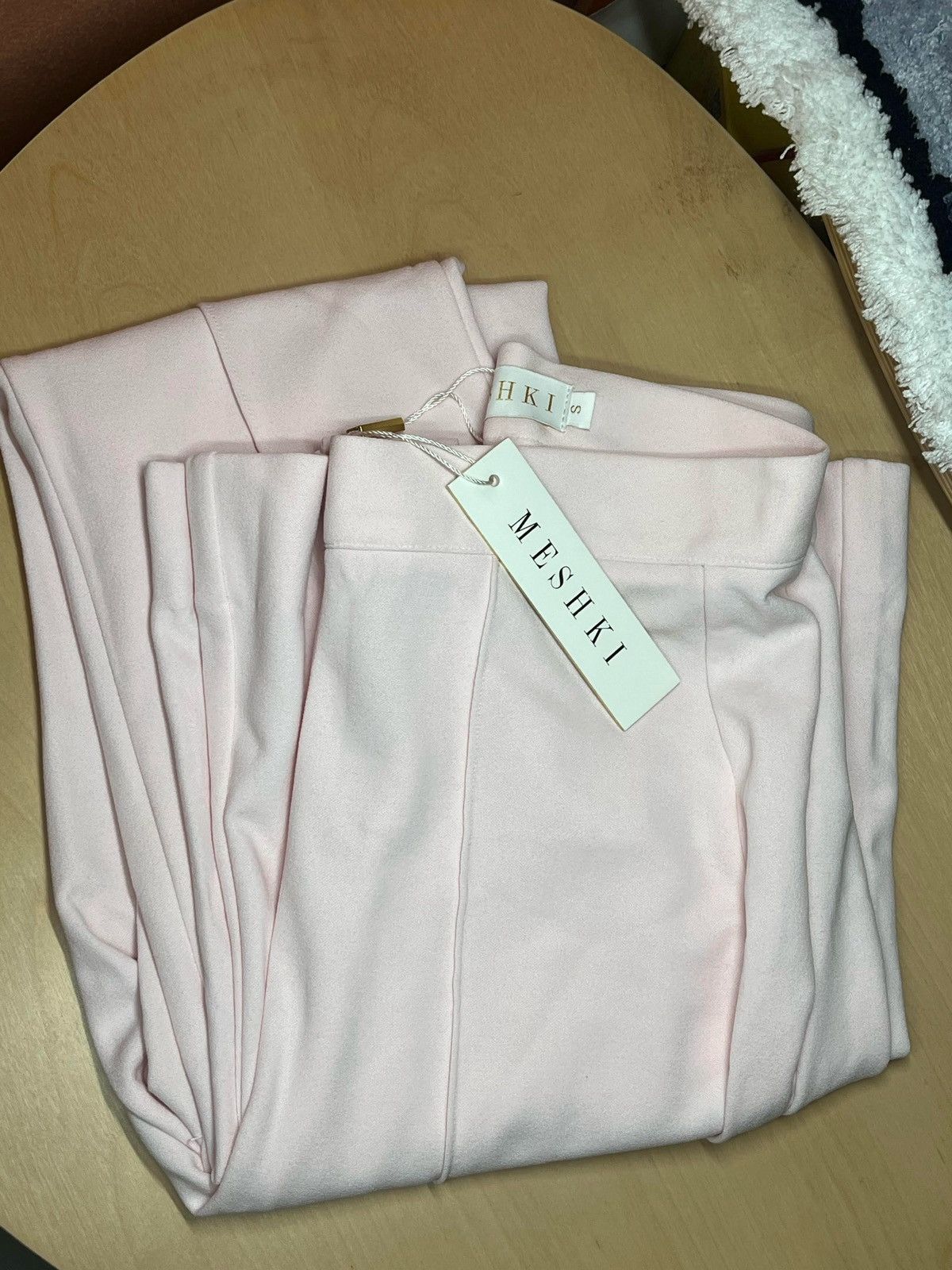 Other MESHKI Zendaya High Waisted Flare Pants Size 27" / US 4 / IT 40 - 1 Thumbnail