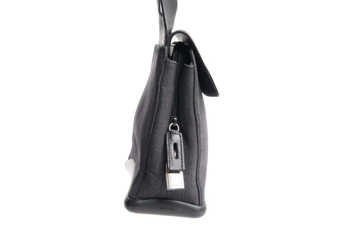 Prada Prada F/W1999 Messenger Bag Size ONE SIZE - 8 Thumbnail