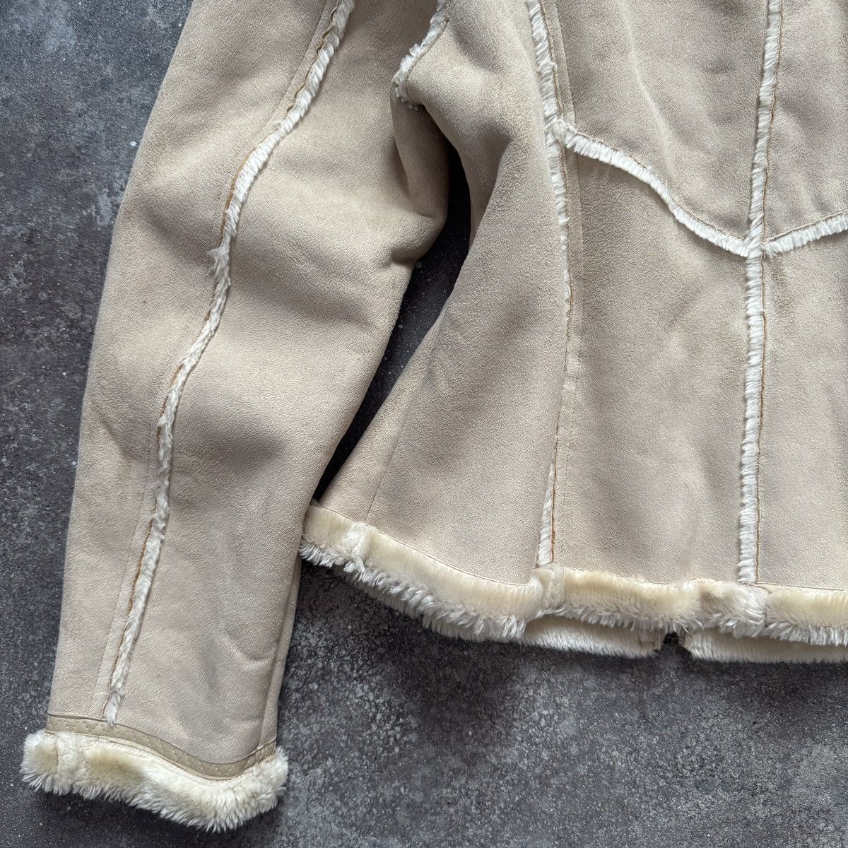 River Island River Island Y2K Faux Fur Sheepskin/Shearling Style Jacket Size L / US 10 / IT 46 - 12 Thumbnail