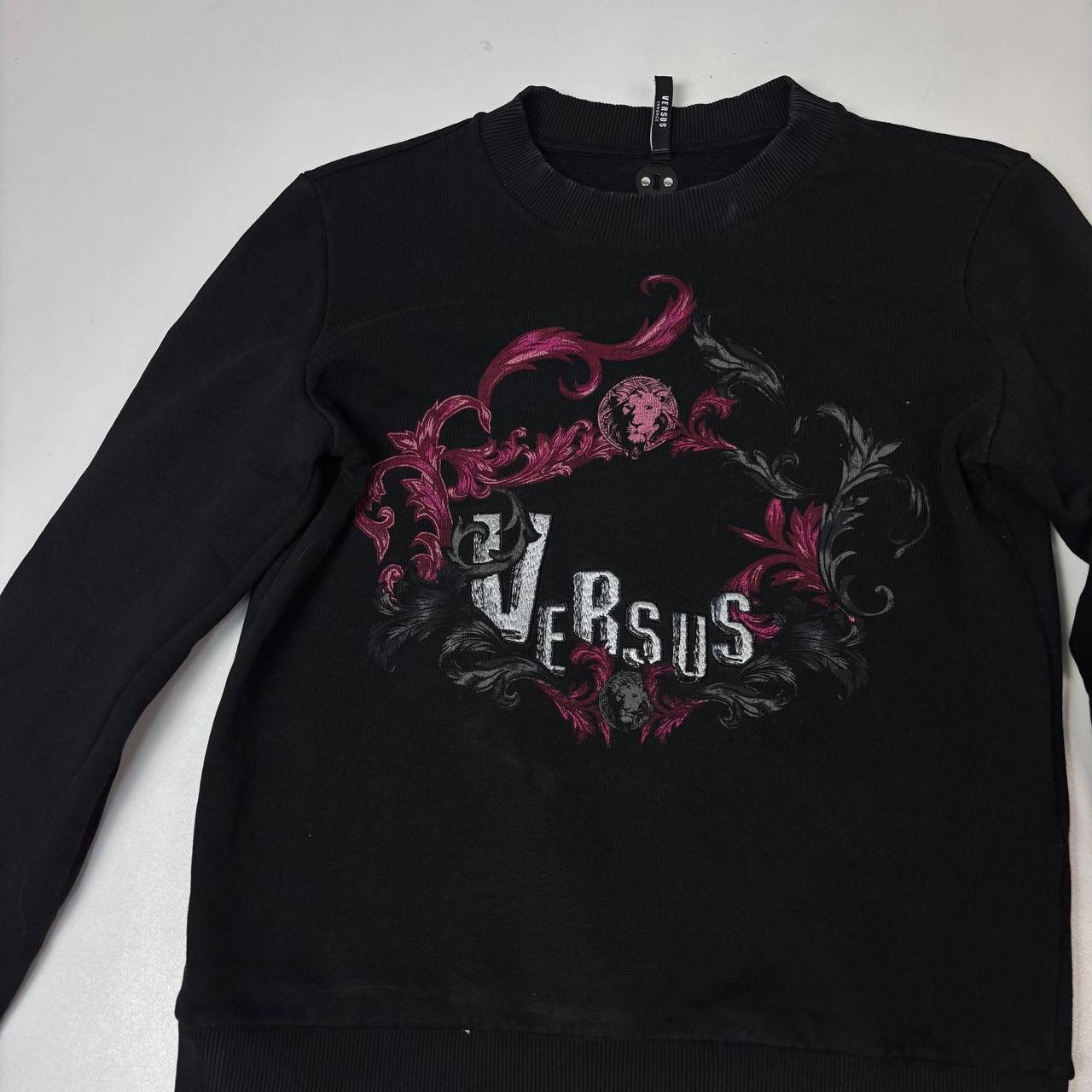 Versace Women’s Versus Versace sweatshirt Size:S Size S / US 4 / IT 40 - 3 Thumbnail