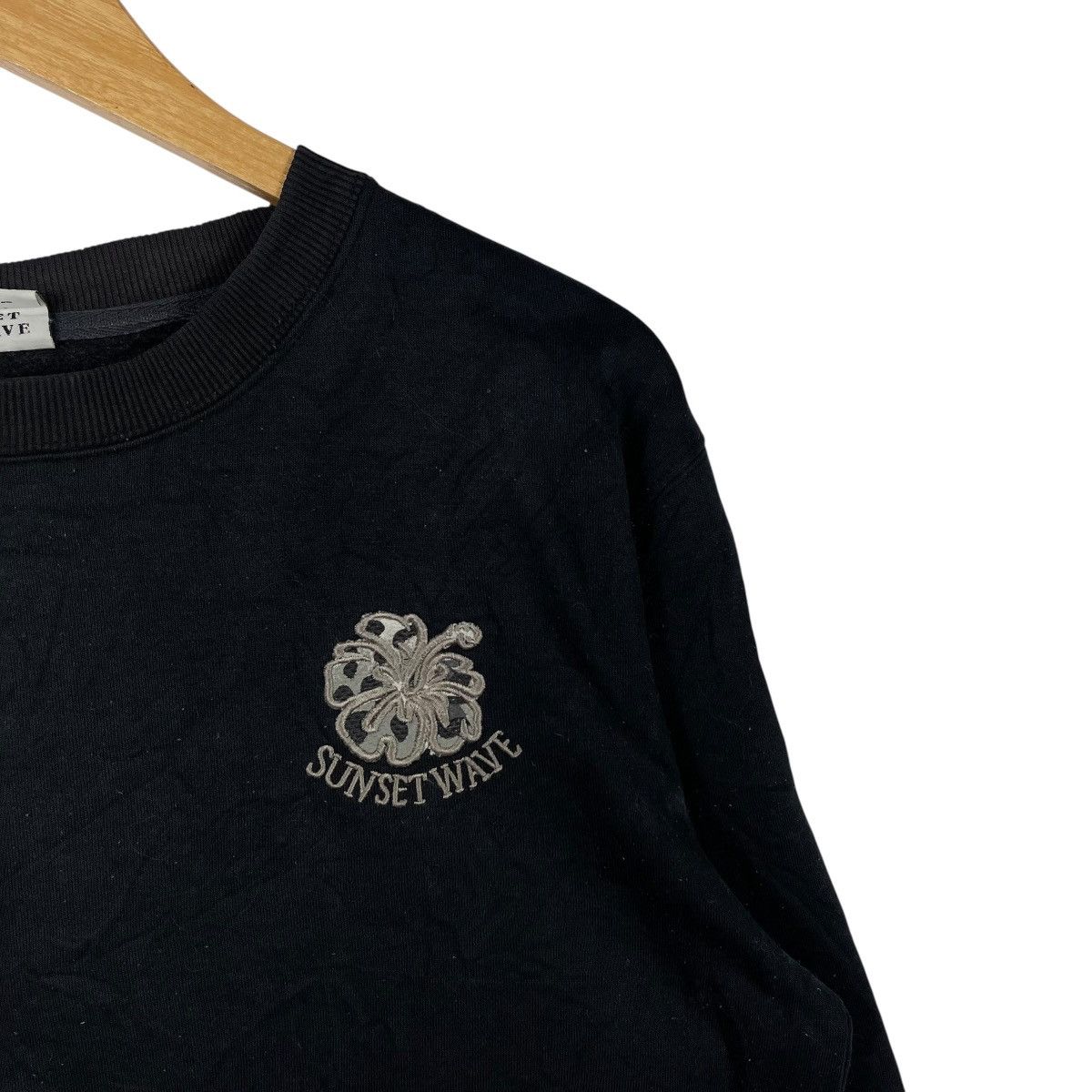 Vintage Sunset Wave Big Hibiscus Back Logo Crewneck Sweatshirt Black Size M / US 6-8 / IT 42-44 - 5 Thumbnail
