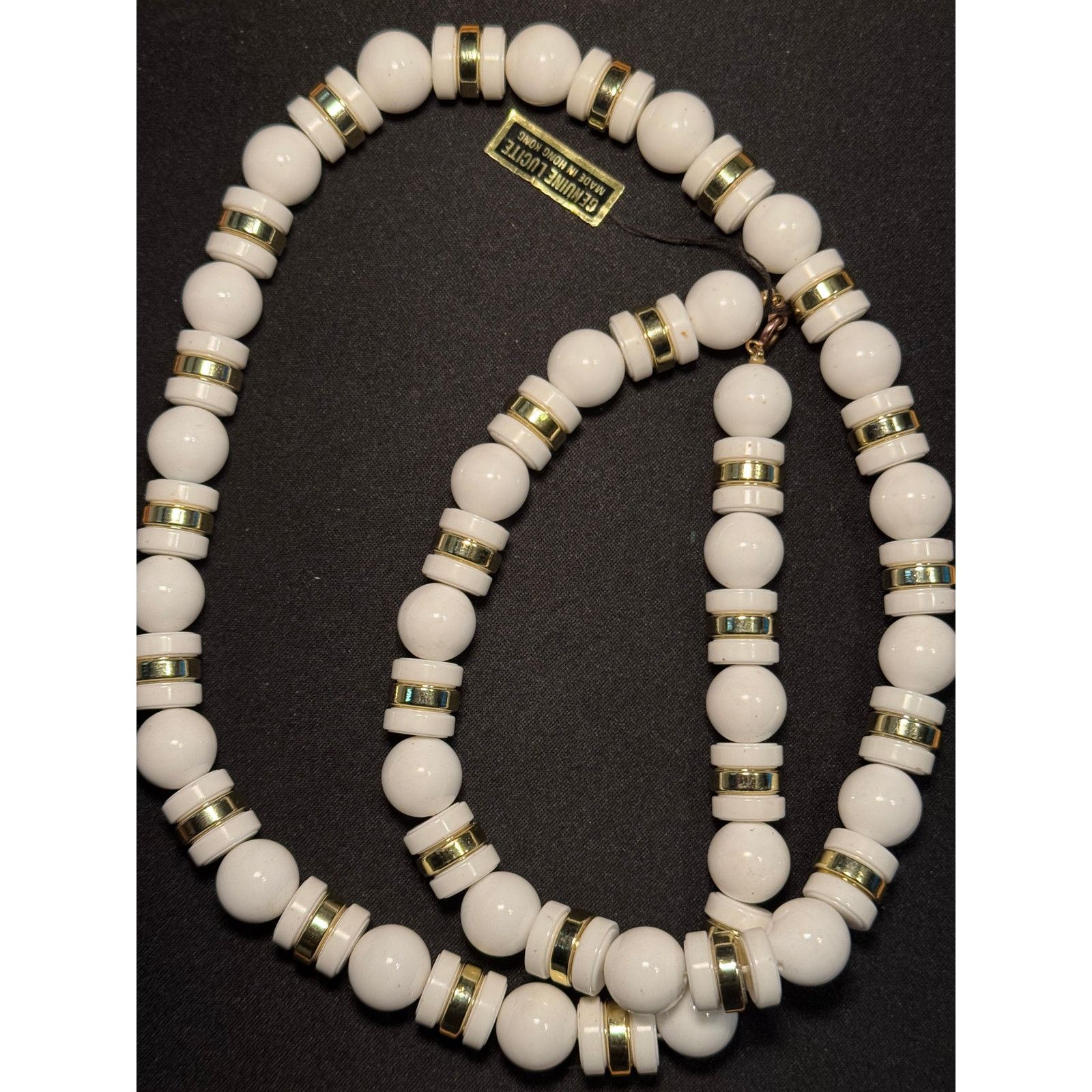 Other Vintage 29in Genuine Lucite White Necklace made in Hong Kong Size ONE SIZE - 4 Thumbnail