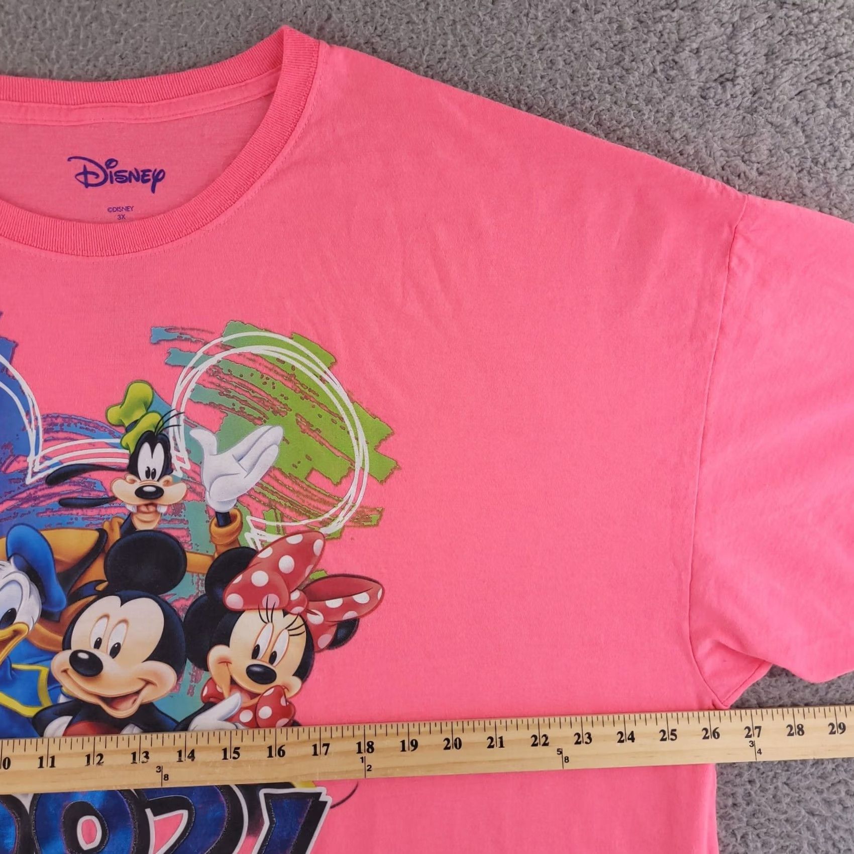 Disney Disney Mens Shirt 3XL Pink Short Sleeve Crewneck 2021 Graphic Tee Cast Mickey Size US XXL / EU 58 / 5 - 4 Thumbnail