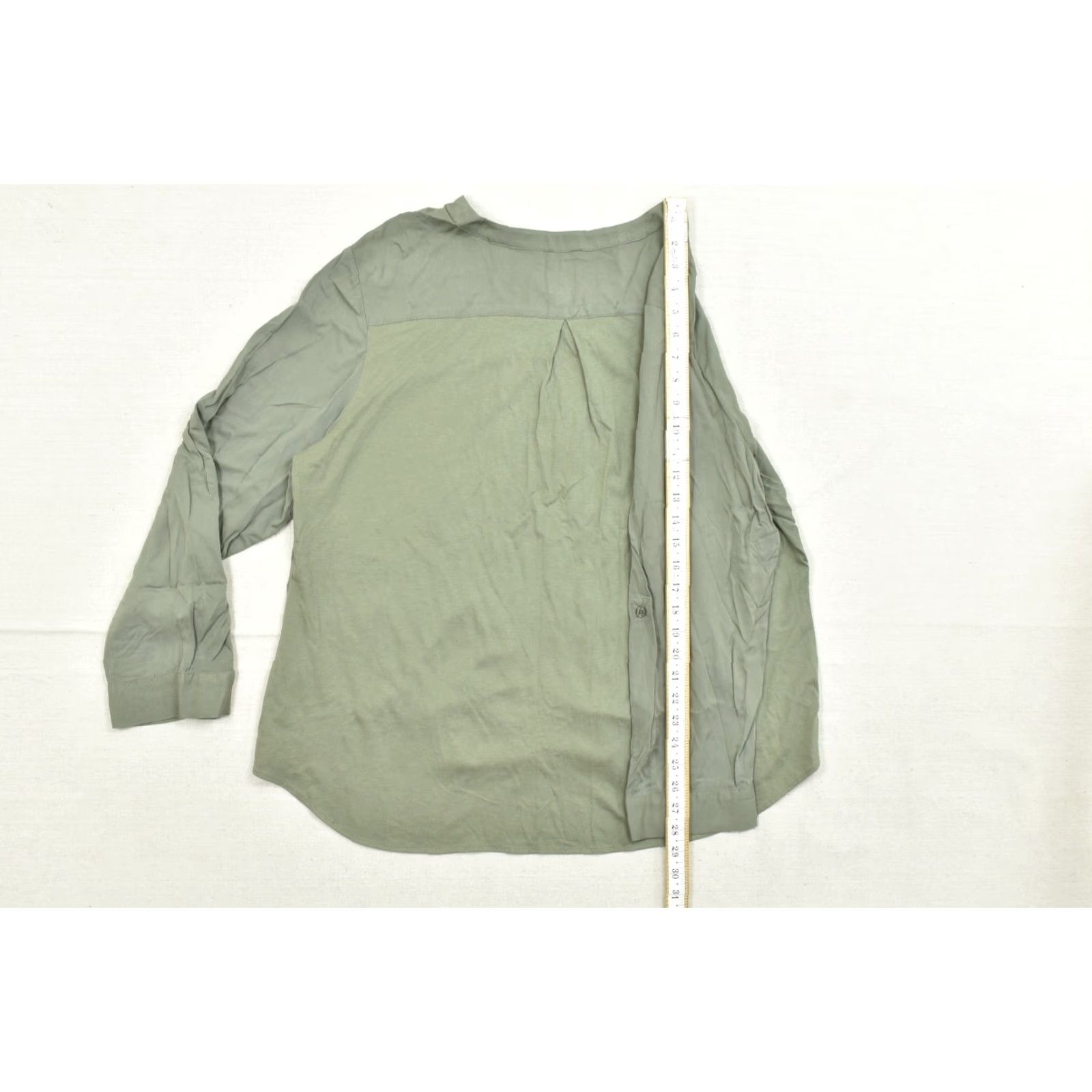 Vintage Chico's Women's Blouse Green V-Neck Long Sleeve Tie Front Solid Polyester Size 3 Regular Womens Casual Shirt Size XS / US 0-2 / IT 36-38 - 5 Thumbnail