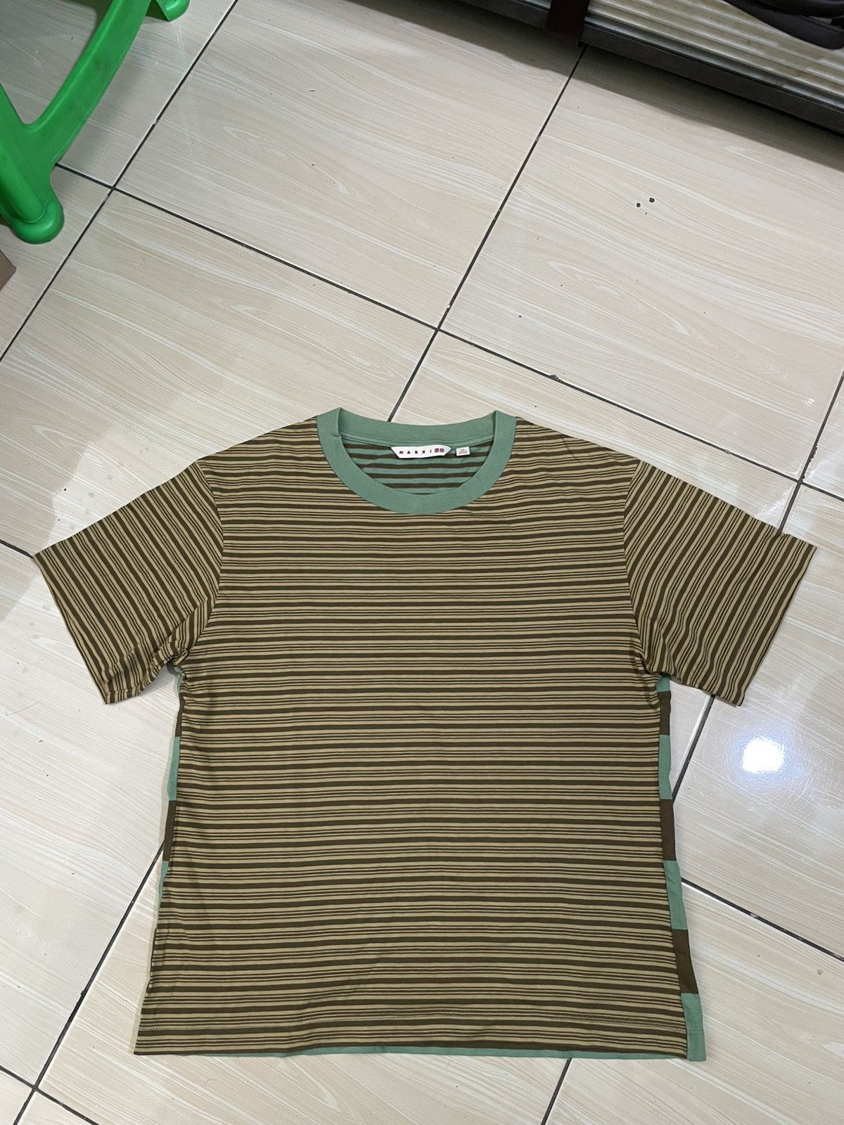 Marni × Uniqlo uniqlo x marni tshirt Size M / US 6-8 / IT 42-44 - 1 Thumbnail