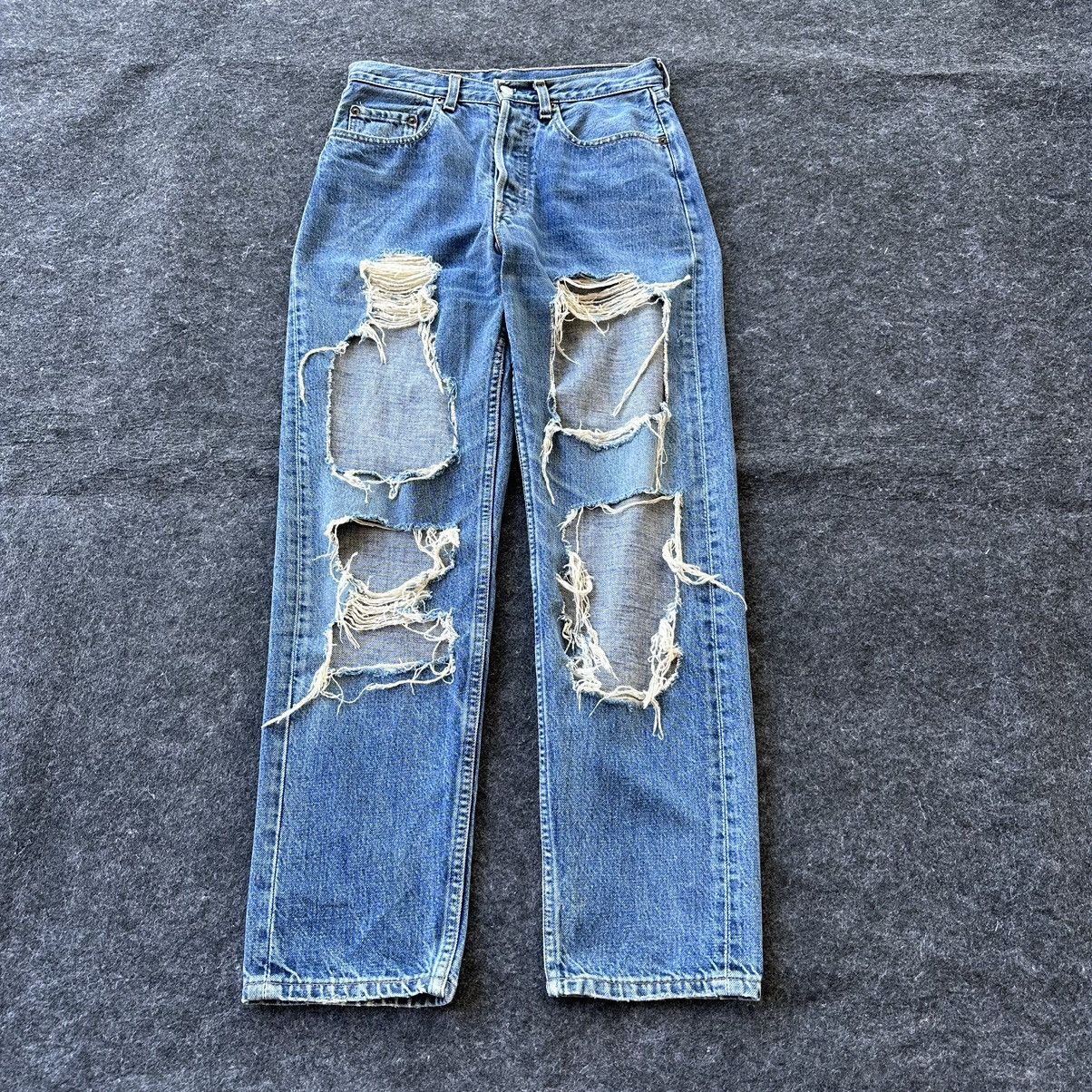 Levi's Vintage Levis 501 France Destroyed Denim 28x30 D633 Size US 28 / EU 44 - 1 Thumbnail