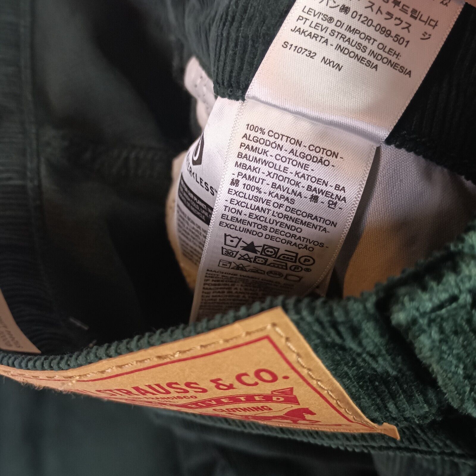 Levi's Levi's Women's 94 Baggy Green Corduroy Loose Fit Pants 30x31 Size 30" / US 8 / IT 44 - 5 Thumbnail