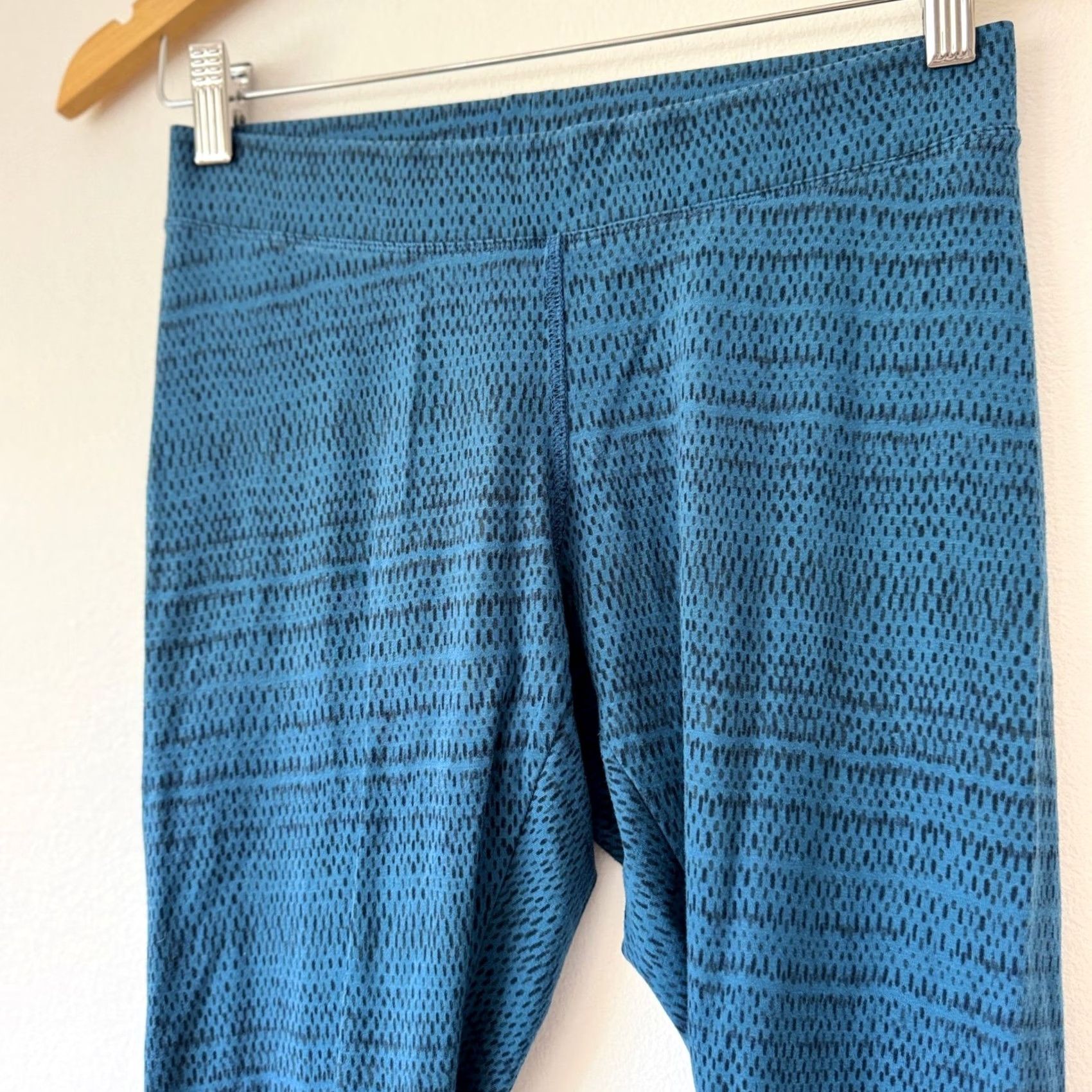 Toad&Co Toad&Co Blue Print Cropped Activewear Yoga Pants Leggings XS Women Size 26" / US 2 / IT 38 - 5 Thumbnail