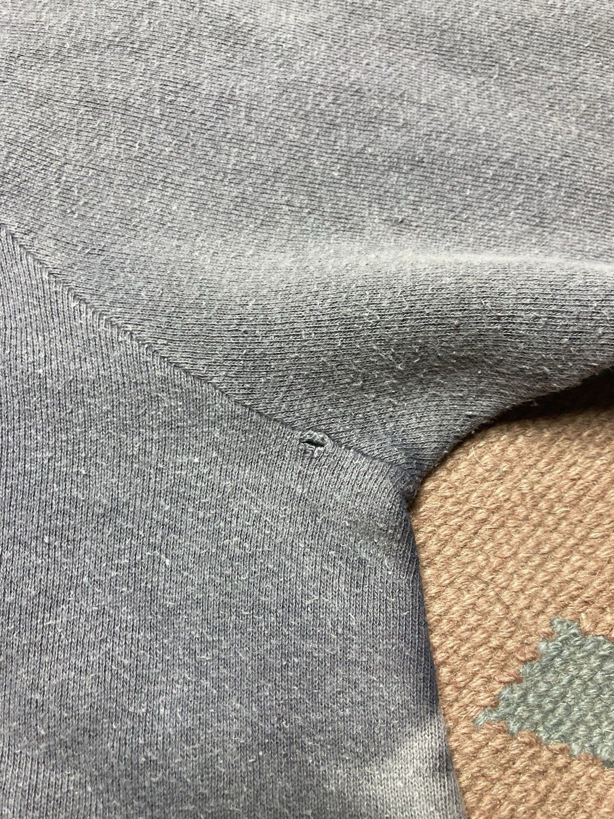 Vintage 60s crewneck sweatshirt blank sun faded blue gradient L/XL Size US XL / EU 56 / 4 - 12 Thumbnail