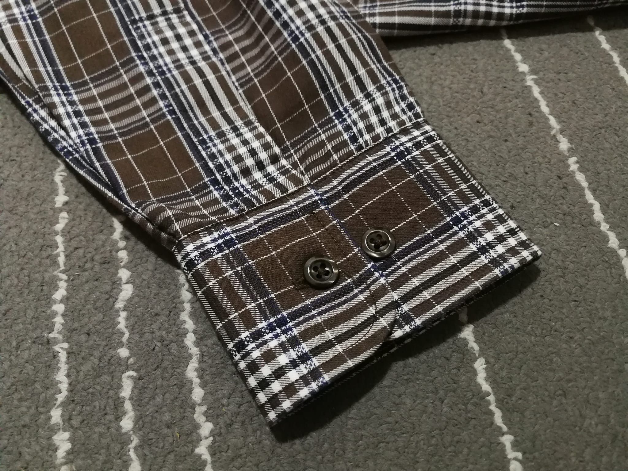 Macbeth Mac Beth Classic button up S 1799 Size US S / EU 44-46 / 1 - 5 Thumbnail