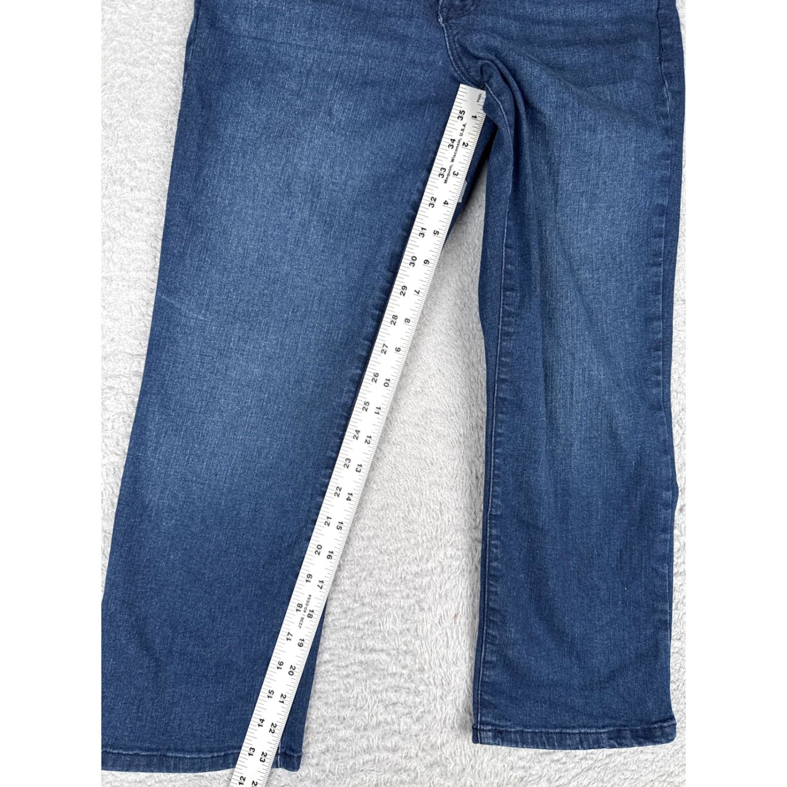 Nine West Nine West Chrystie Cap Straight Jeans Womens 4 Blue Wash Mid Rise Denim 28x24.5 Size 27" / US 4 / IT 40 - 7 Thumbnail