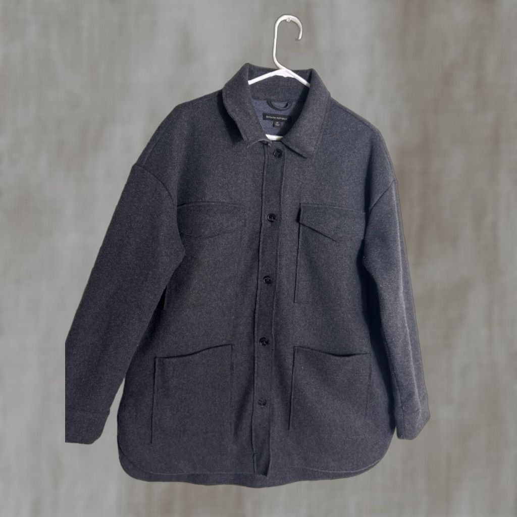 Banana Republic VINTAGE Banana Republic Womens Medium Button Up Over Coat Polyester Charcoal Size M / US 6-8 / IT 42-44 - 1 Thumbnail