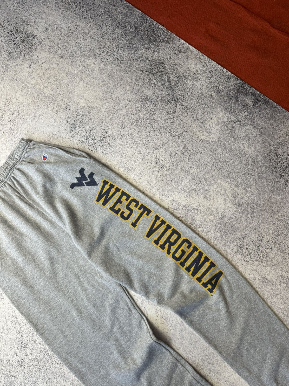 Champion Vintage Champion West Virginia Sweatpants USA Size US 32 / EU 48 - 6 Thumbnail
