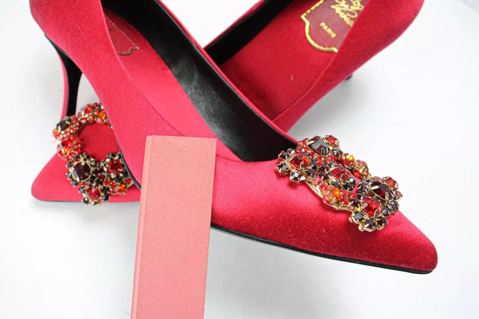 Roger Vivier ROGER VIVIER Women's EU 38 Crystal Flower Red Satin Heels Size US 8 / IT 38 - 11 Thumbnail