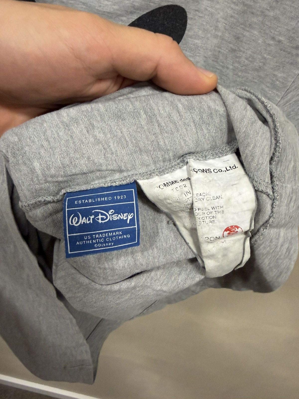 Comme des Garcons Vintage 1999 SS Comme Des Garsons Oswald T-Shirt Size US S / EU 44-46 / 1 - 7 Thumbnail
