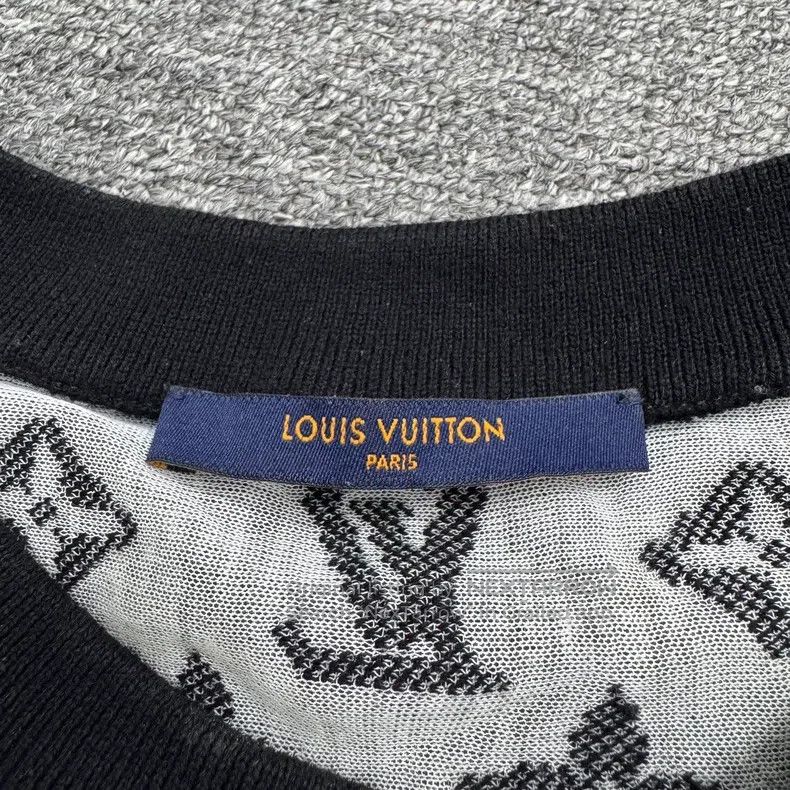 Louis Vuitton Louis Vuitton Full-print presbyopic short sleeve Size US XXL / EU 58 / 5 - 2 Thumbnail