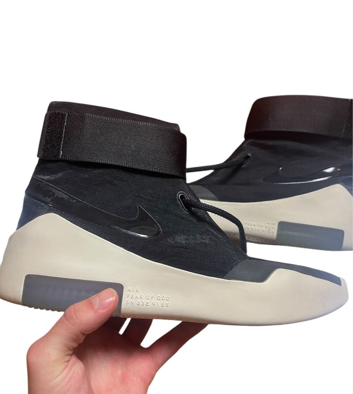 Fear of God Nike x Fear of God Size US 10 / EU 43 - 2 Thumbnail