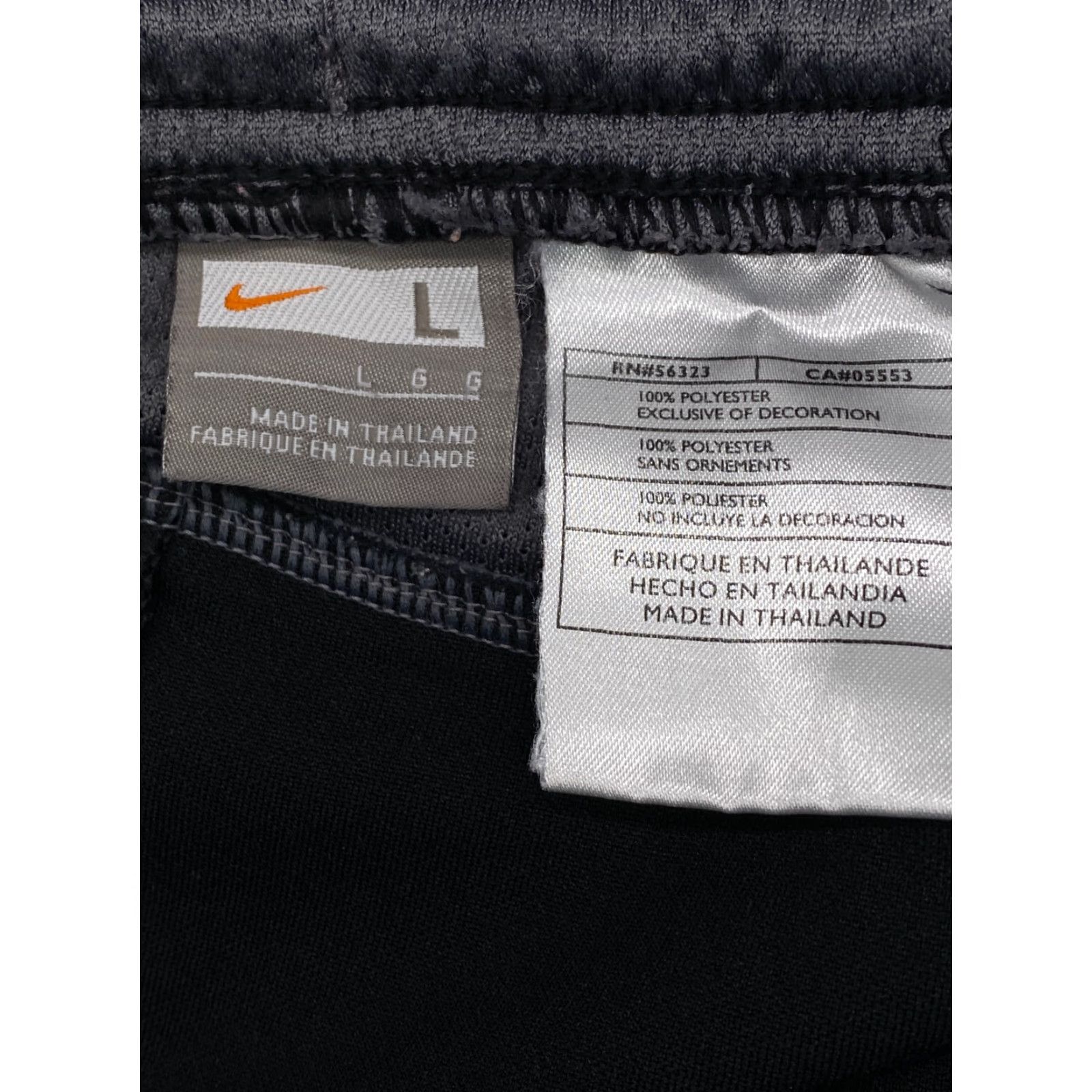 Nike Nike Shorts Men's L Black Gray Pockets Drawstring Elastic Waist Athletic Athleticwear 6559 Size US 34 / EU 50 - 5 Thumbnail