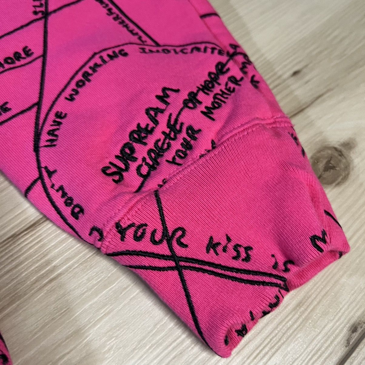 Supreme Supreme Gonz Embroidered Streets Hoodie Pink Size US M / EU 48-50 / 2 - 5 Thumbnail