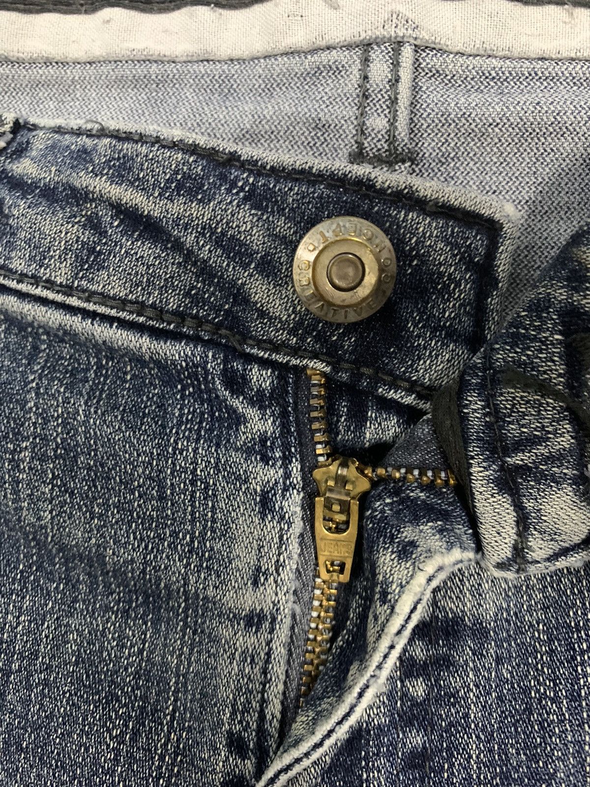 Japanese Brand Vintage Y2K Japanese Brand Frayed Leg Baggy Distressed Jeans Size US 34 / EU 50 - 4 Thumbnail