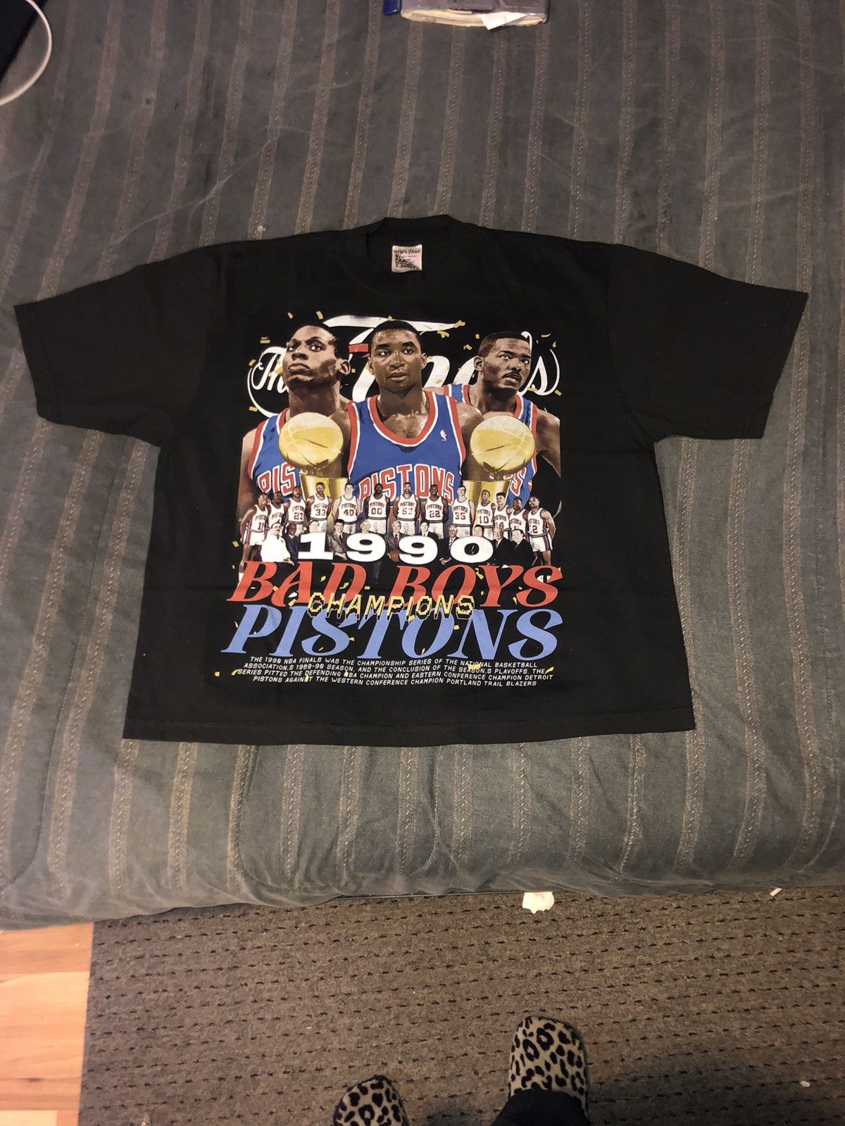 NBA × Rap Tees Detroit pistons Size US XL / EU 56 / 4 - 2 Thumbnail