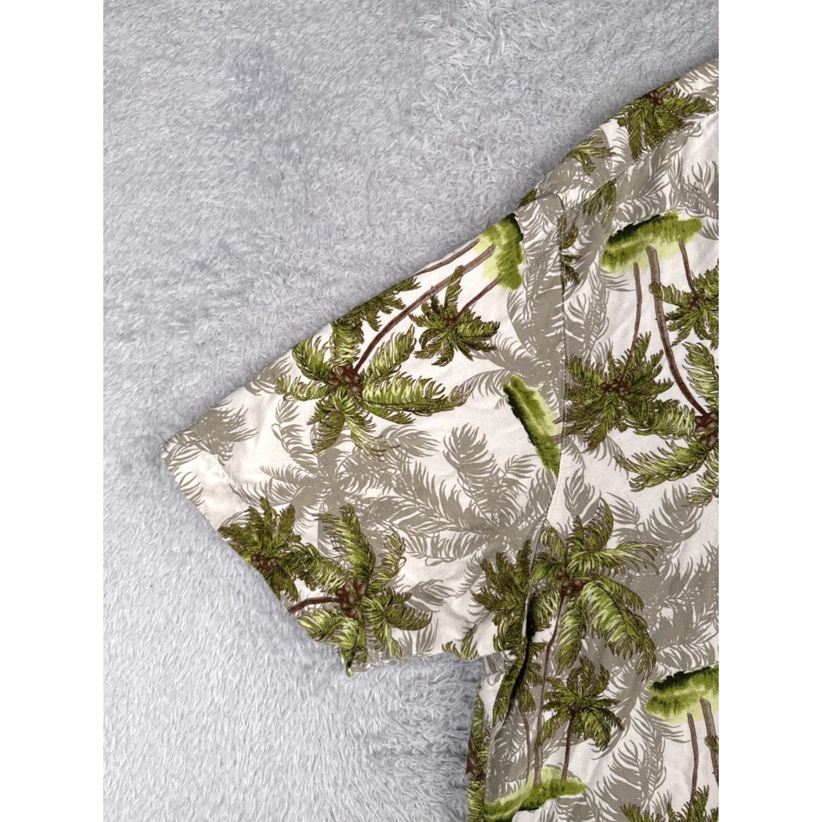 Vintage VINTAGE Puritan Shirt Mens 2XL Green Hawaiian Floral Button Up Short Sleeve Casual Shirt Mens 2XL Green Hawaiian Floral Button-Up Tee? Size US XXL / EU 58 / 5 - 5 Thumbnail