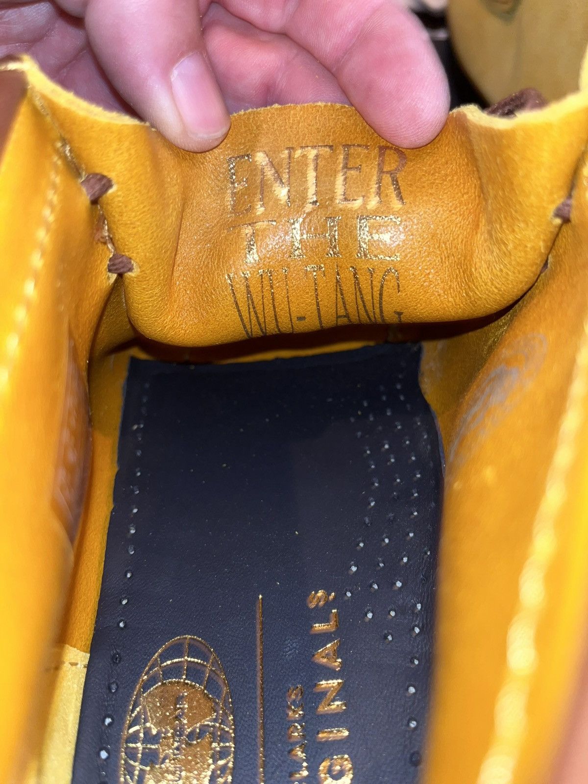 Clarks × Wu-Tang Clan Clarks Wallabees Wu-tang 36Chambers Anni Yellow. Pre-release Size US 8.5 / EU 41-42 - 7 Thumbnail