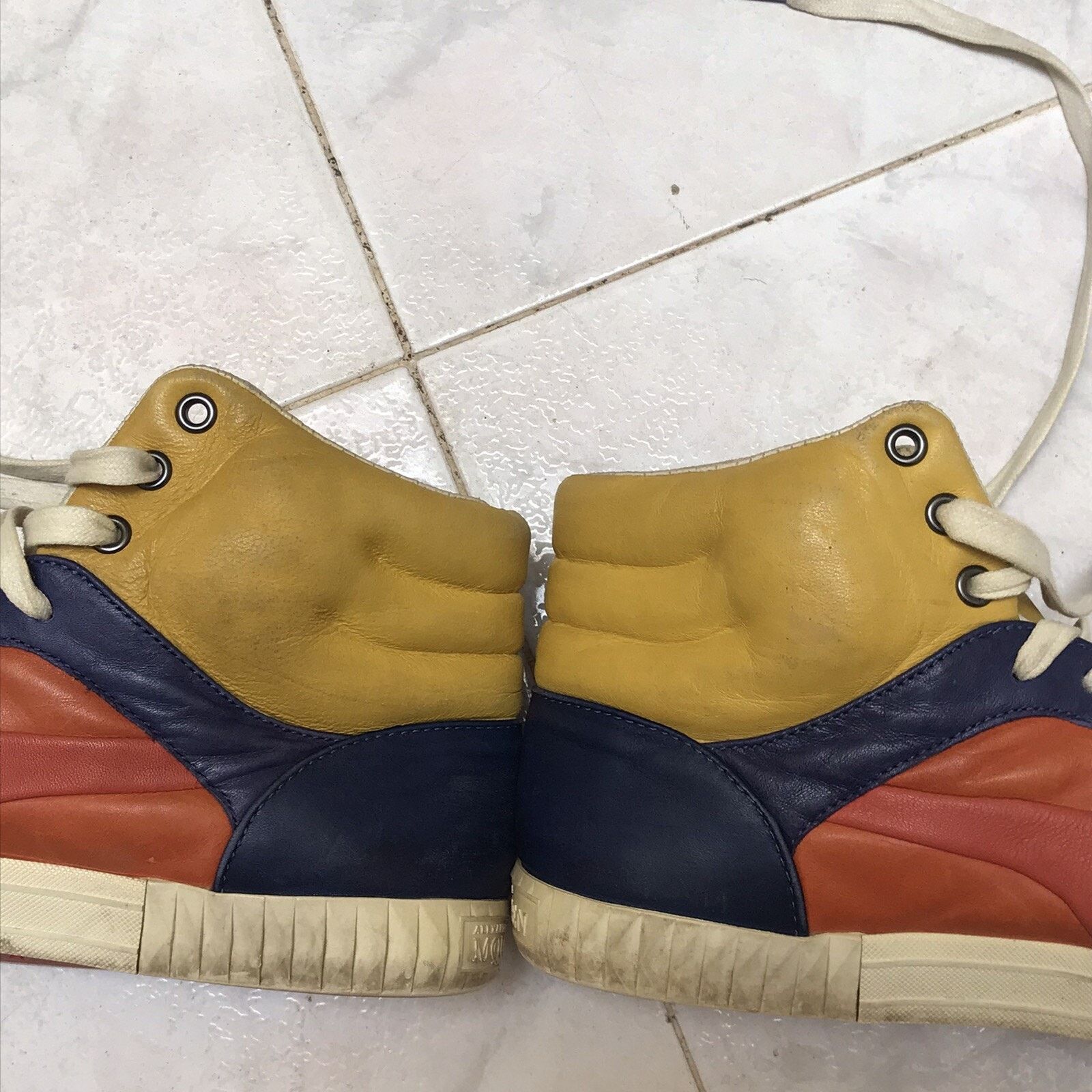 Puma Alexander Mcqueen PUMA sneakers Leather shoes collaboration Size US 10 / EU 43 - 4 Thumbnail