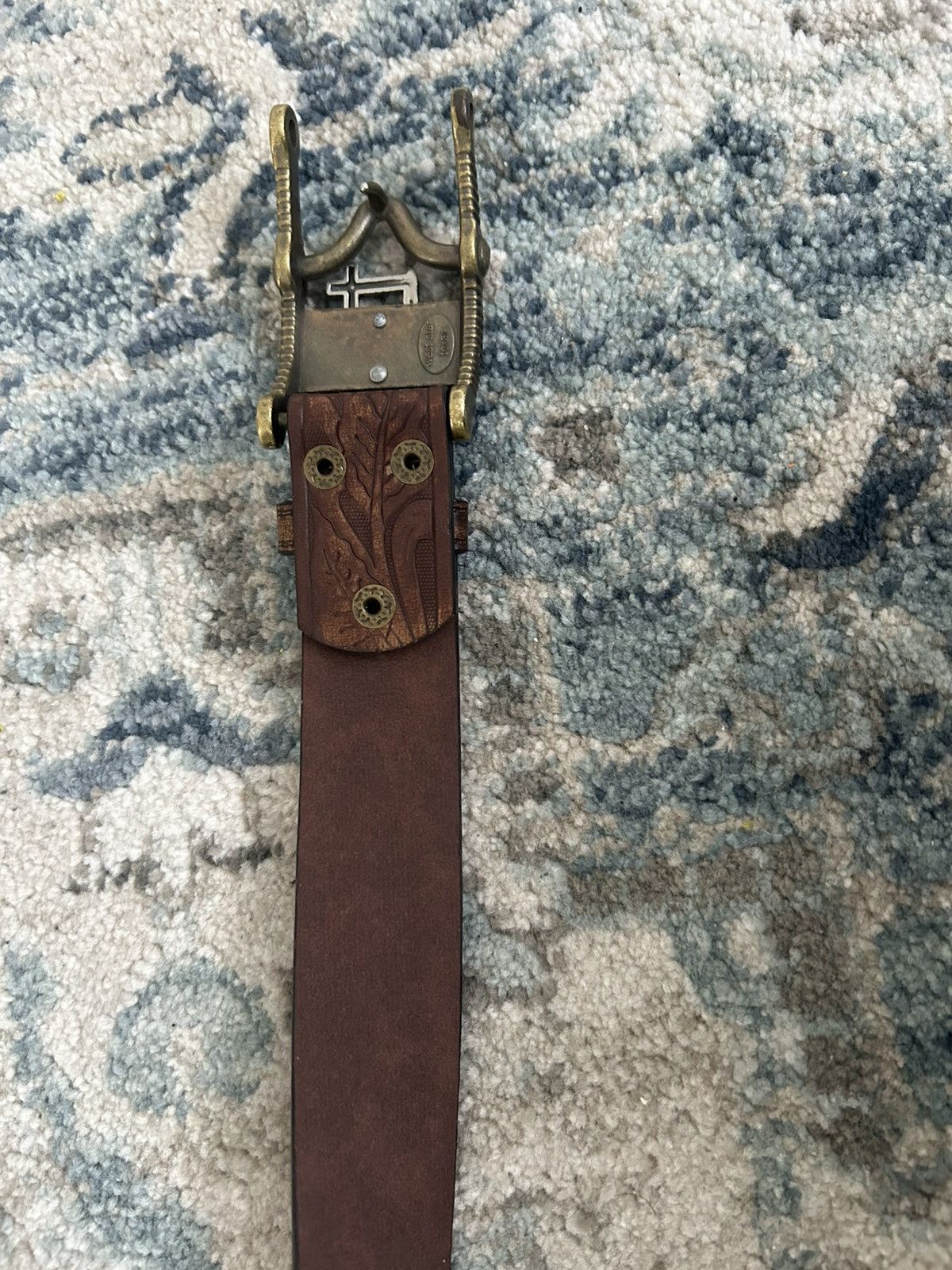 Other Vintage Crusader Knight Tooled Leather Belt Size 34 - 6 Thumbnail