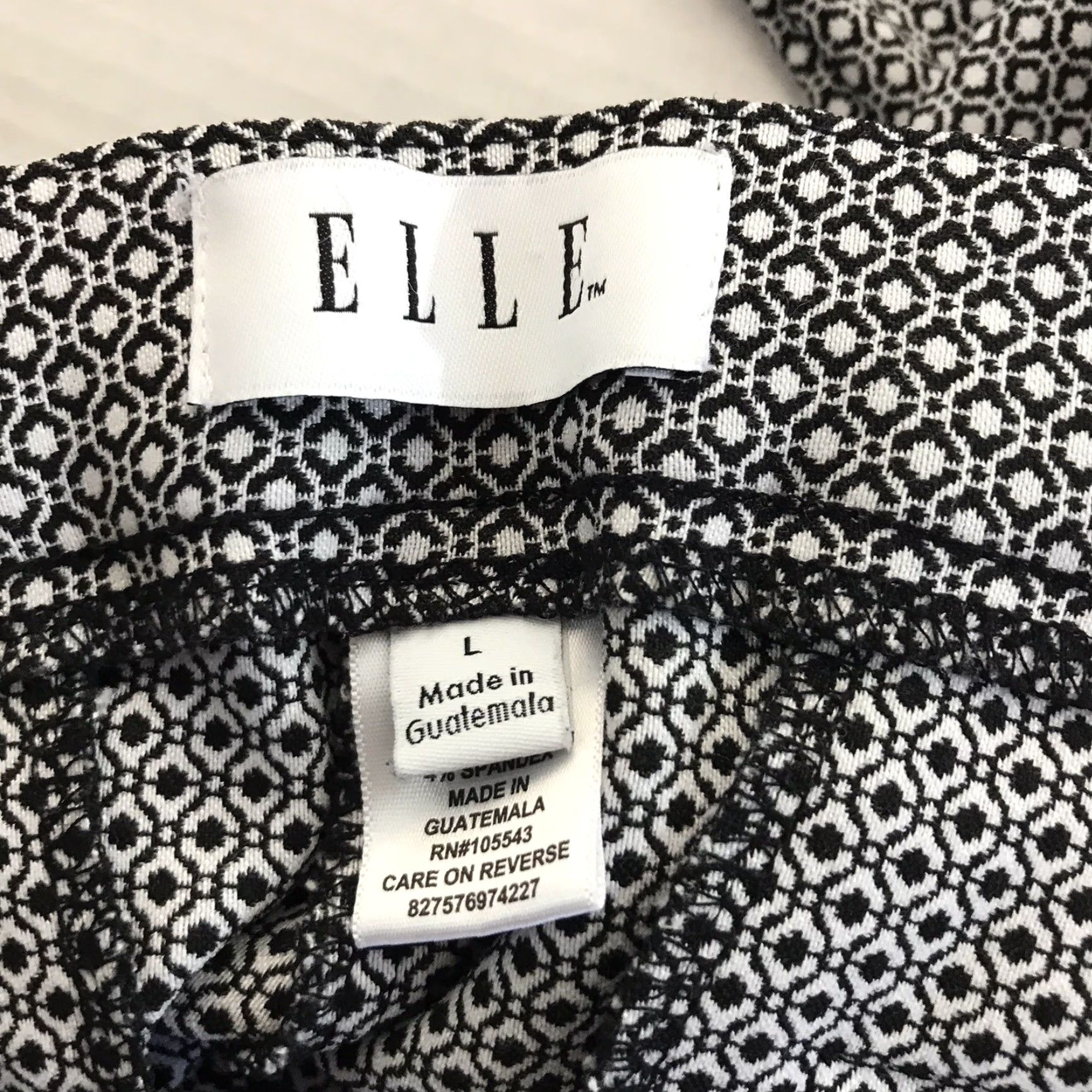 Vintage VINTAGE ELLE Women’s Cropped Pants Black/White Geometric Pattern Size L Casual Business Workwear Size 36" / US 14 / IT 50 - 3 Thumbnail