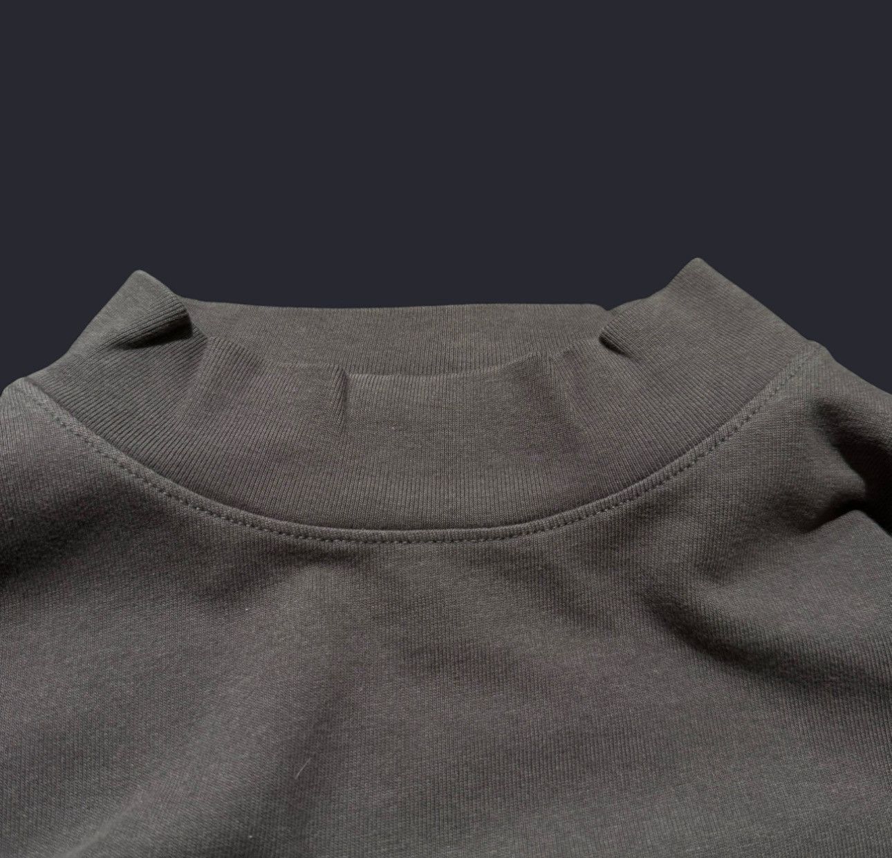 Balenciaga × Gap × Yeezy Yeezy Gap Balenciaga Dove Longsleeve Size US S / EU 44-46 / 1 - 5 Thumbnail