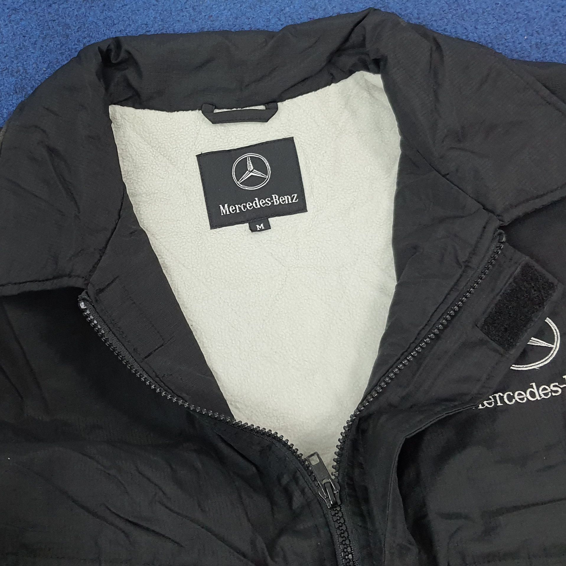 Mercedes-Benz Vintage Mercedes Benz Motorsports Jacket C273N9 Size US L / EU 52-54 / 3 - 5 Thumbnail