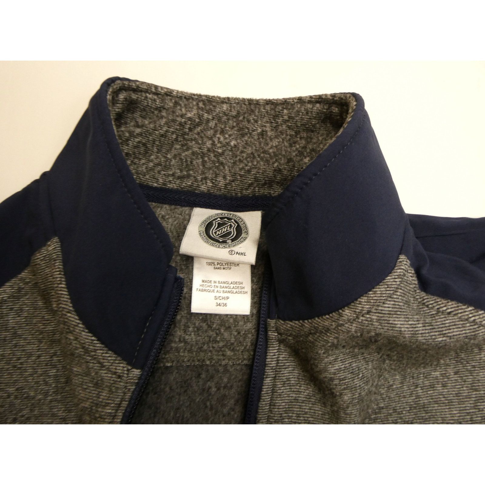 NHL Columbus Blue Jackets full zip fleece jacket, NEW, small Size US S / EU 44-46 / 1 - 3 Thumbnail